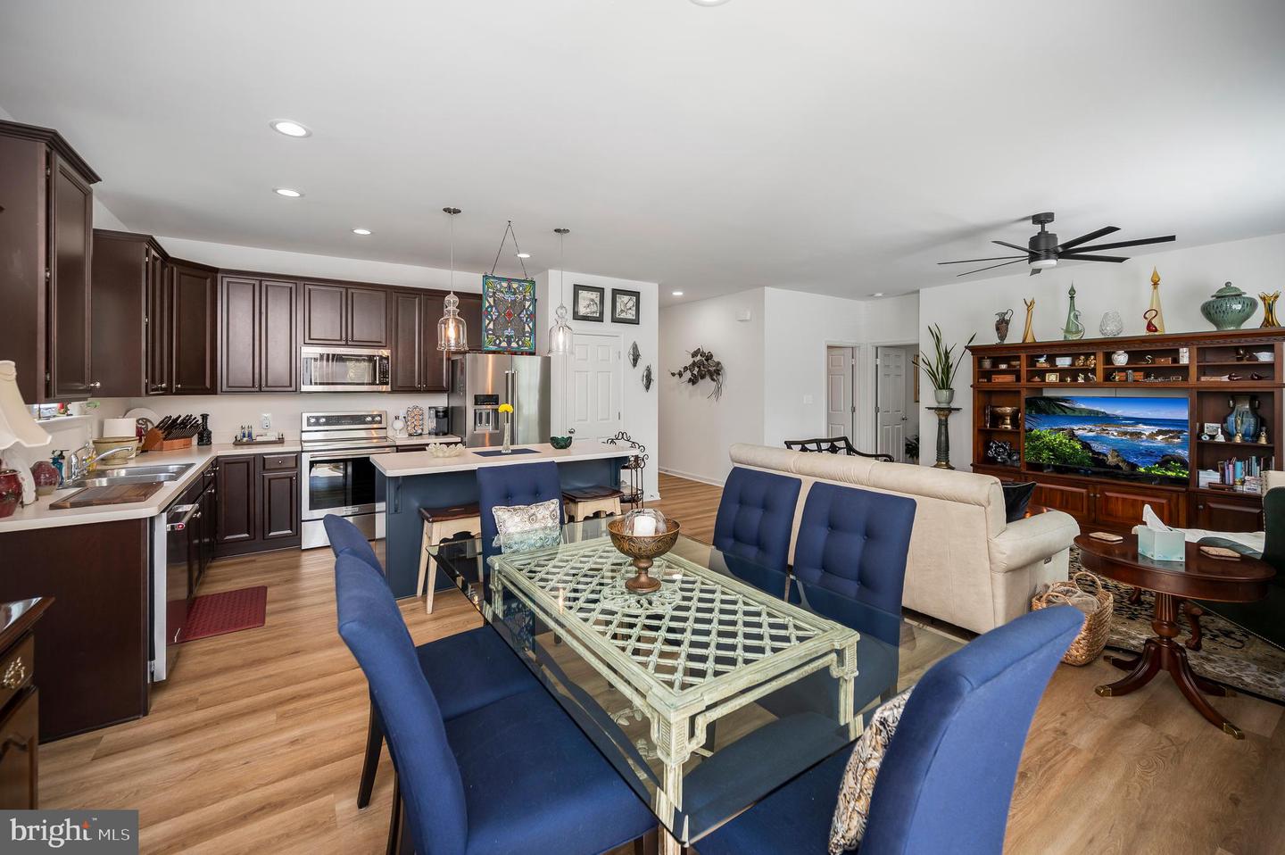 21 WALNUT GROVE DR, FREDERICKSBURG, Virginia 22406, 3 Bedrooms Bedrooms, ,3 BathroomsBathrooms,Residential,For sale,21 WALNUT GROVE DR,VAST2039942 MLS # VAST2039942