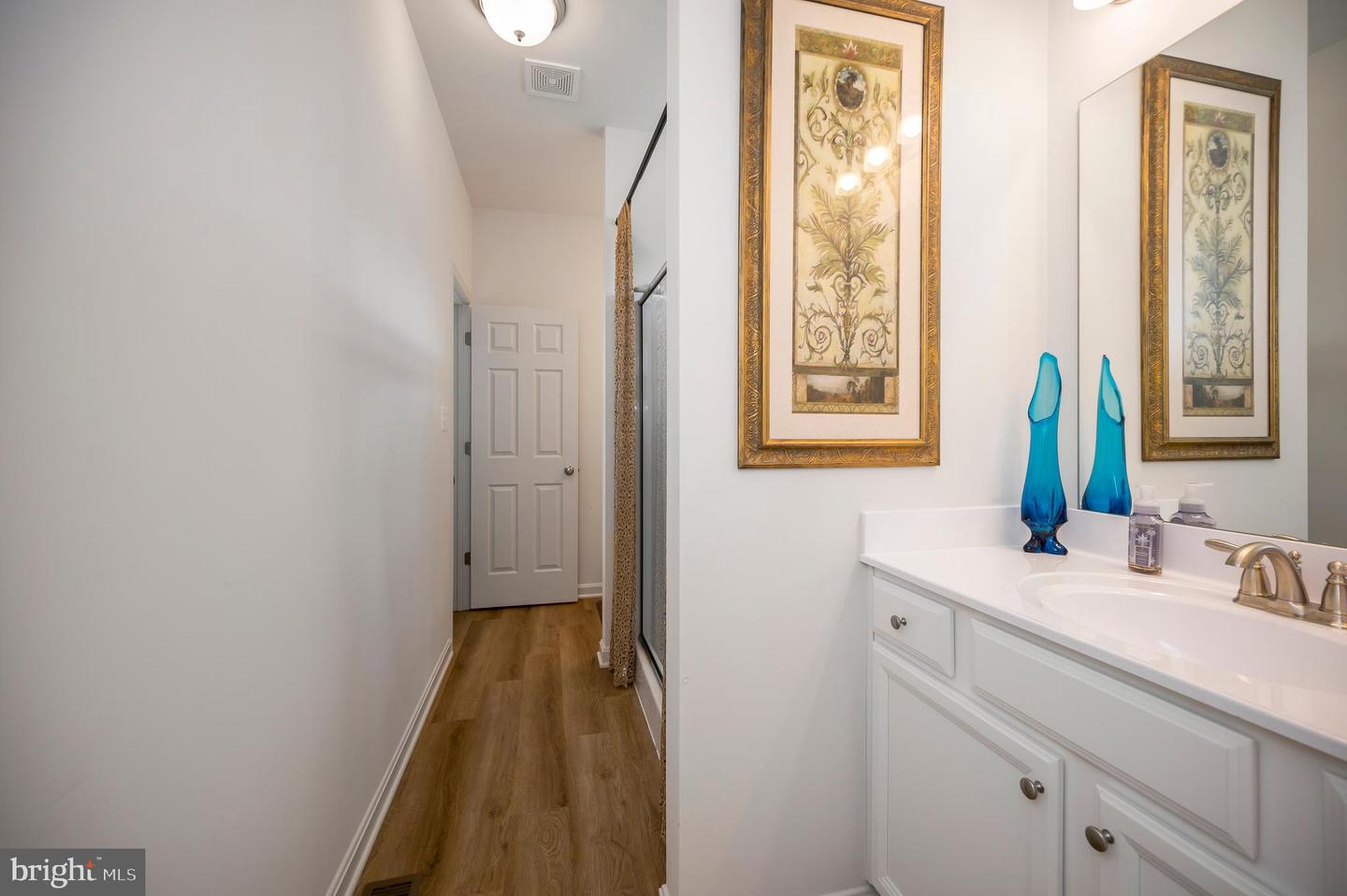 21 WALNUT GROVE DR, FREDERICKSBURG, Virginia 22406, 3 Bedrooms Bedrooms, ,3 BathroomsBathrooms,Residential,For sale,21 WALNUT GROVE DR,VAST2039942 MLS # VAST2039942