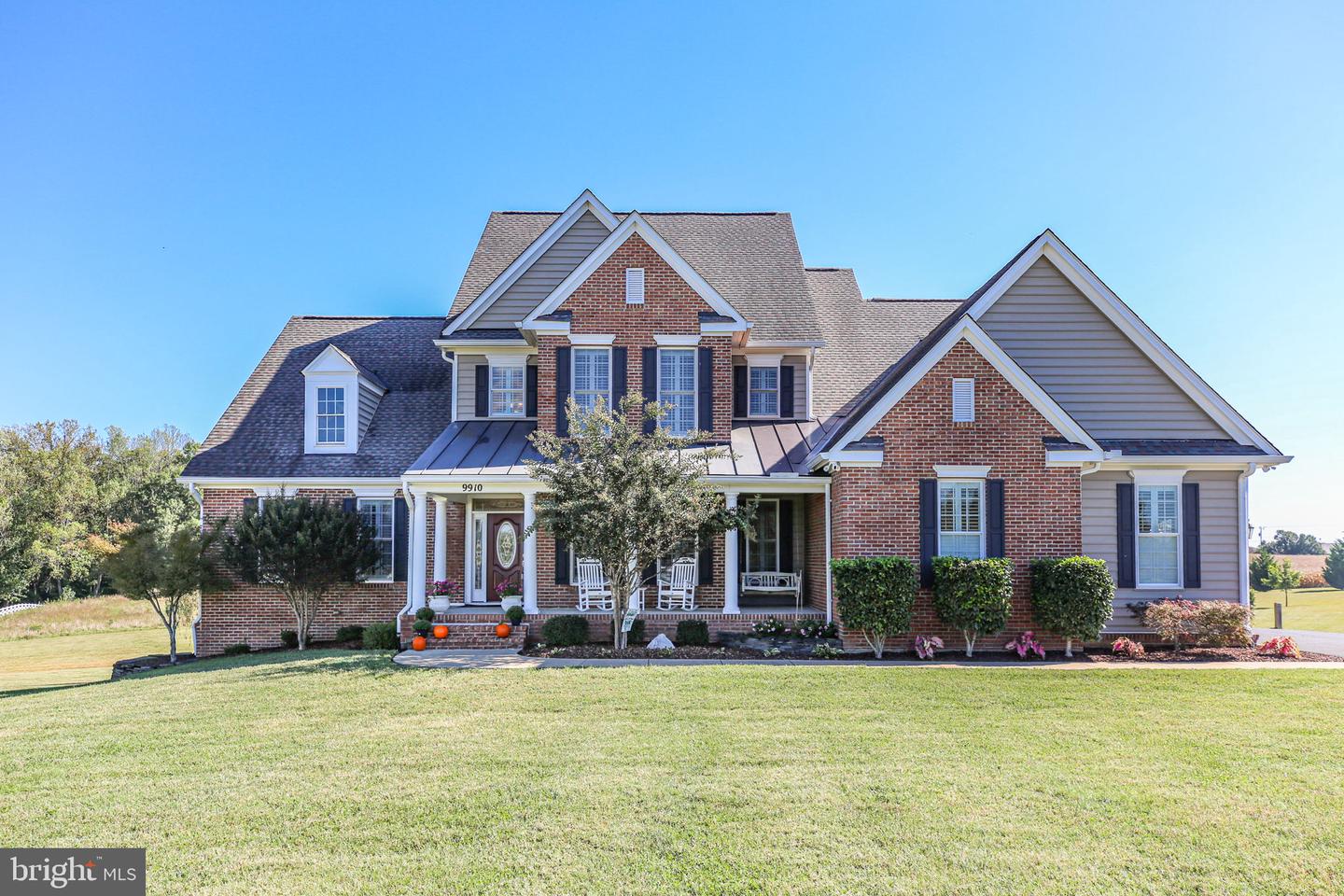 9910 AGNES LN, SPOTSYLVANIA, Virginia 22553, 5 Bedrooms Bedrooms, ,6 BathroomsBathrooms,Residential,For sale,9910 AGNES LN,VASP2034228 MLS # VASP2034228