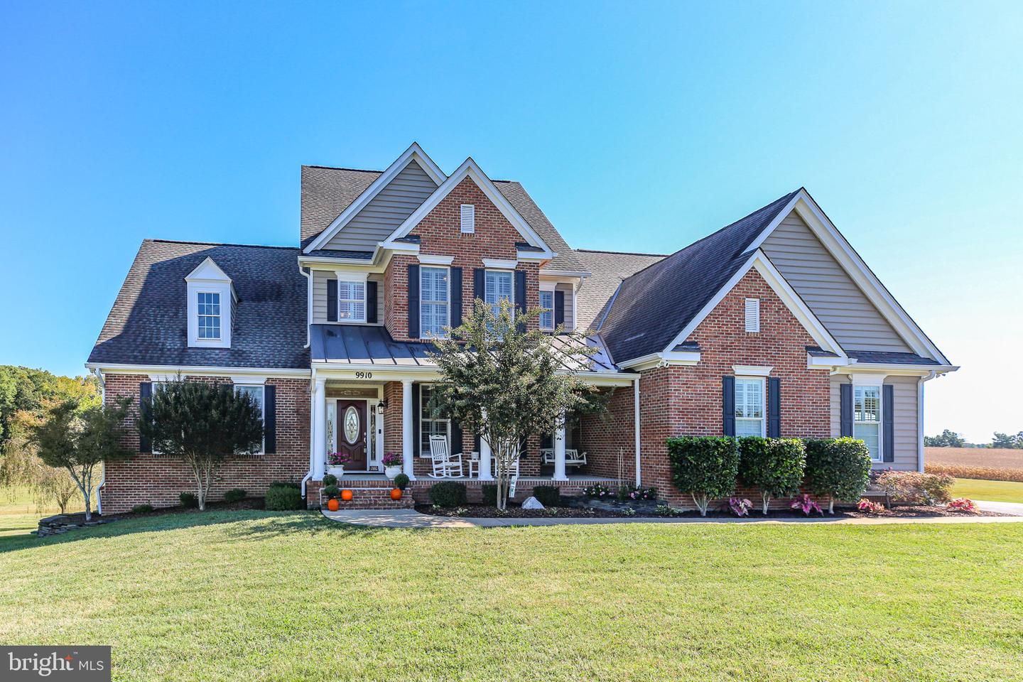 9910 AGNES LN, SPOTSYLVANIA, Virginia 22553, 5 Bedrooms Bedrooms, ,6 BathroomsBathrooms,Residential,For sale,9910 AGNES LN,VASP2034228 MLS # VASP2034228