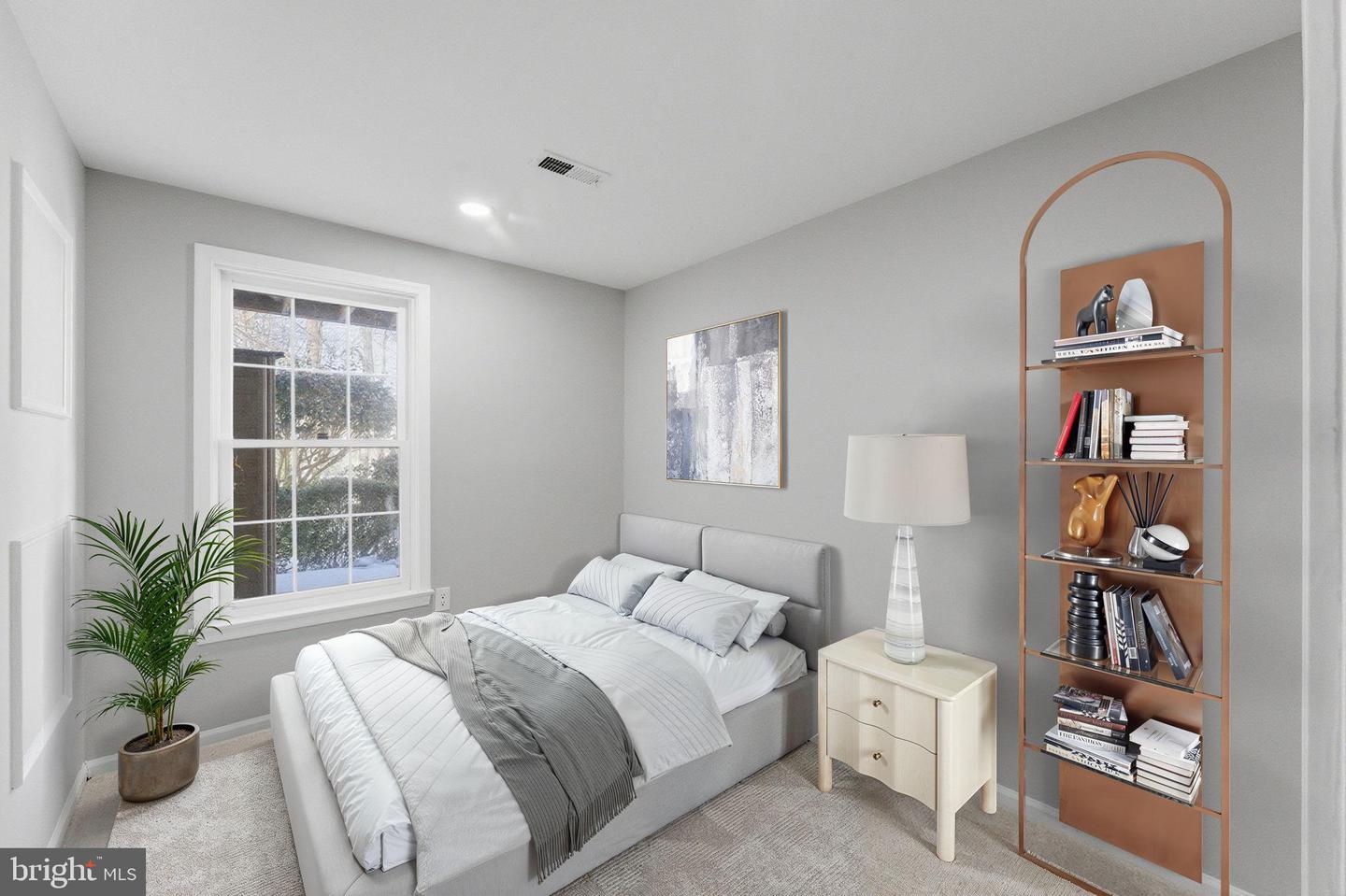 11396 AEGEAN TER #103, WOODBRIDGE, Virginia 22192, 2 Bedrooms Bedrooms, 11 Rooms Rooms,2 BathroomsBathrooms,Residential,For sale,11396 AEGEAN TER #103,VAPW2098160 MLS # VAPW2098160