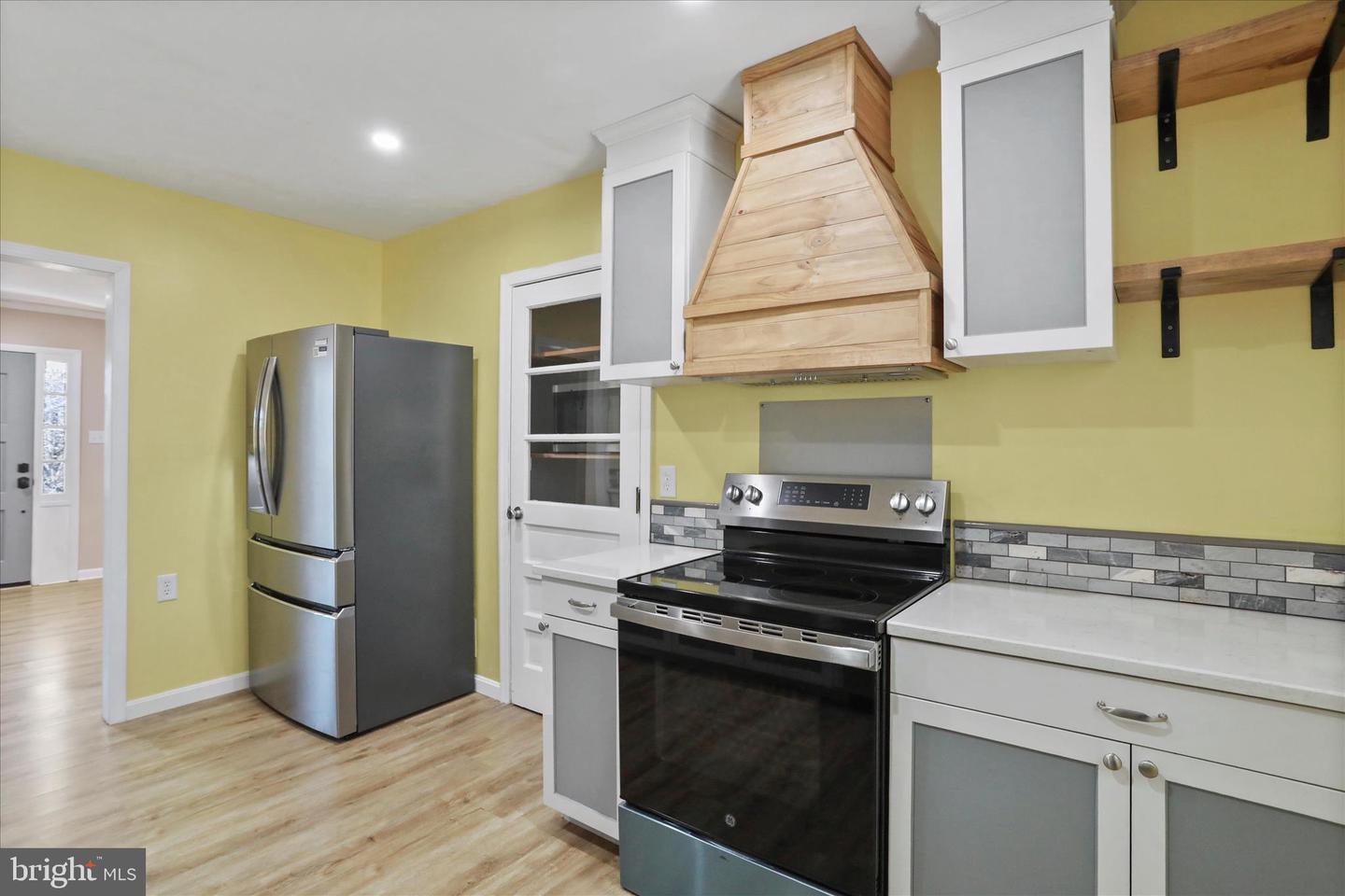 508 MASSANUTTEN HTS, WOODSTOCK, Virginia 22664, 4 Bedrooms Bedrooms, ,2 BathroomsBathrooms,Residential,For sale,508 MASSANUTTEN HTS,VASH2013024 MLS # VASH2013024