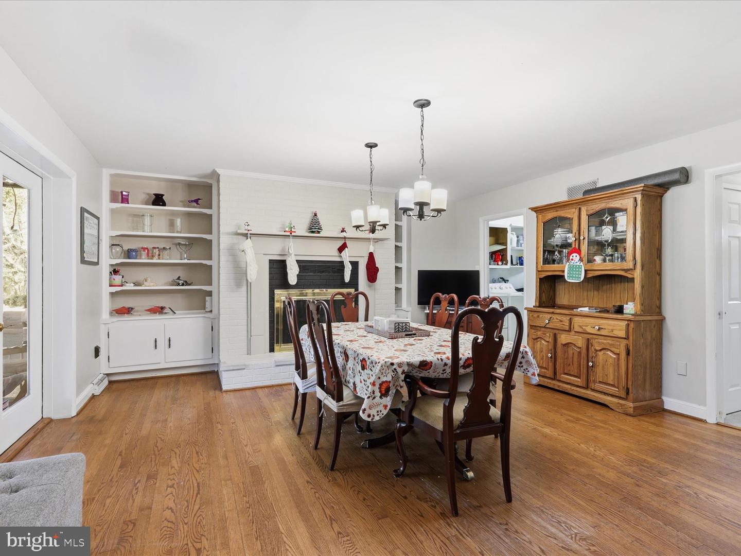 11130 CHAPEL RD, FAIRFAX STATION, Virginia 22039, ,Residential,For sale,11130 CHAPEL RD,VAFX2280736 MLS # VAFX2280736