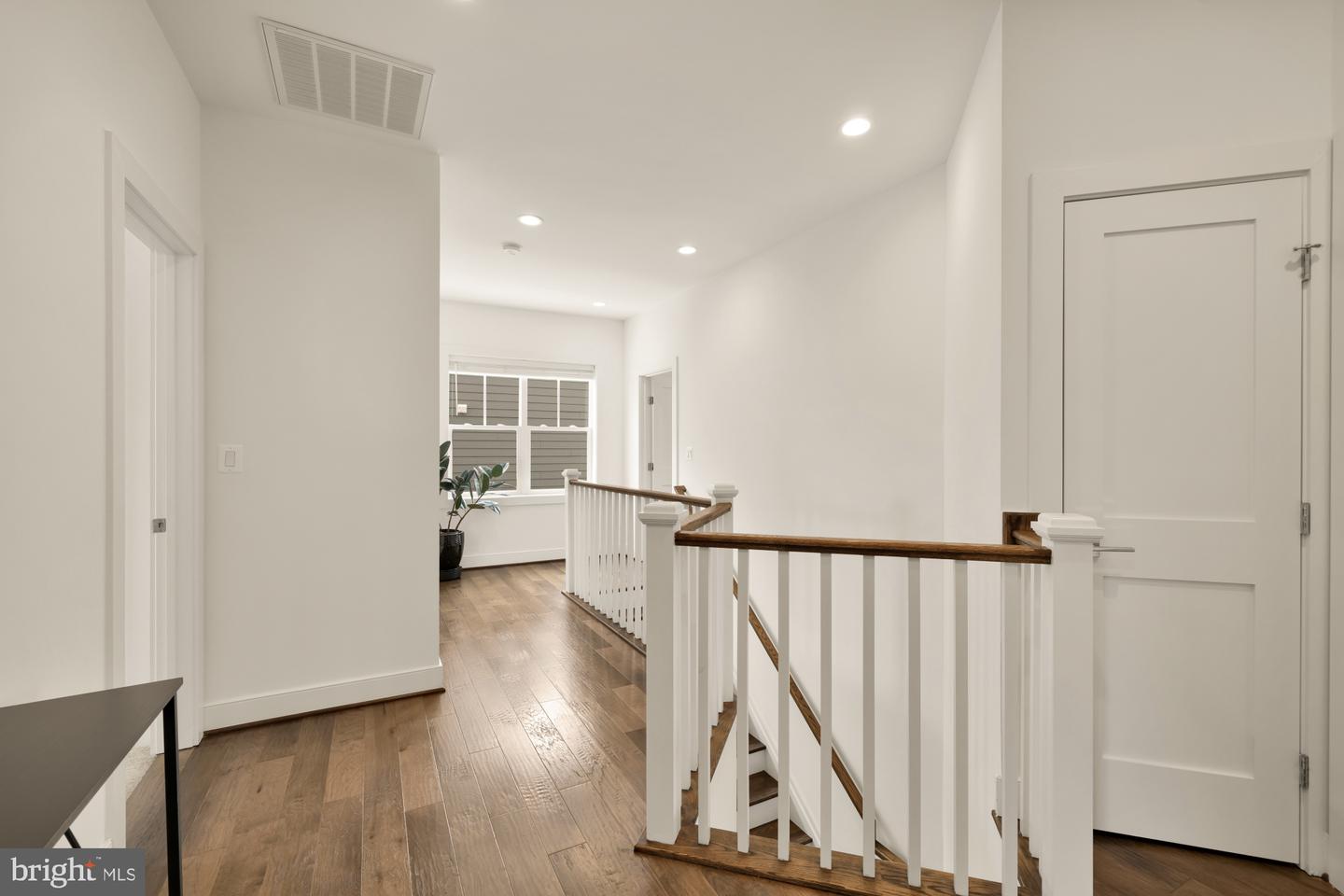 1814 PEABODY DR, FALLS CHURCH, Virginia 22043, 5 Bedrooms Bedrooms, ,4 BathroomsBathrooms,Residential,For sale,1814 PEABODY DR,VAFX2281546 MLS # VAFX2281546