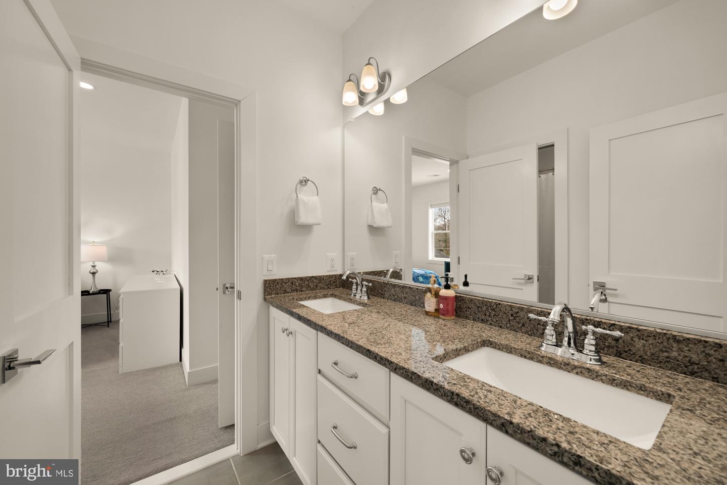 1814 PEABODY DR, FALLS CHURCH, Virginia 22043, 5 Bedrooms Bedrooms, ,4 BathroomsBathrooms,Residential,For sale,1814 PEABODY DR,VAFX2281546 MLS # VAFX2281546