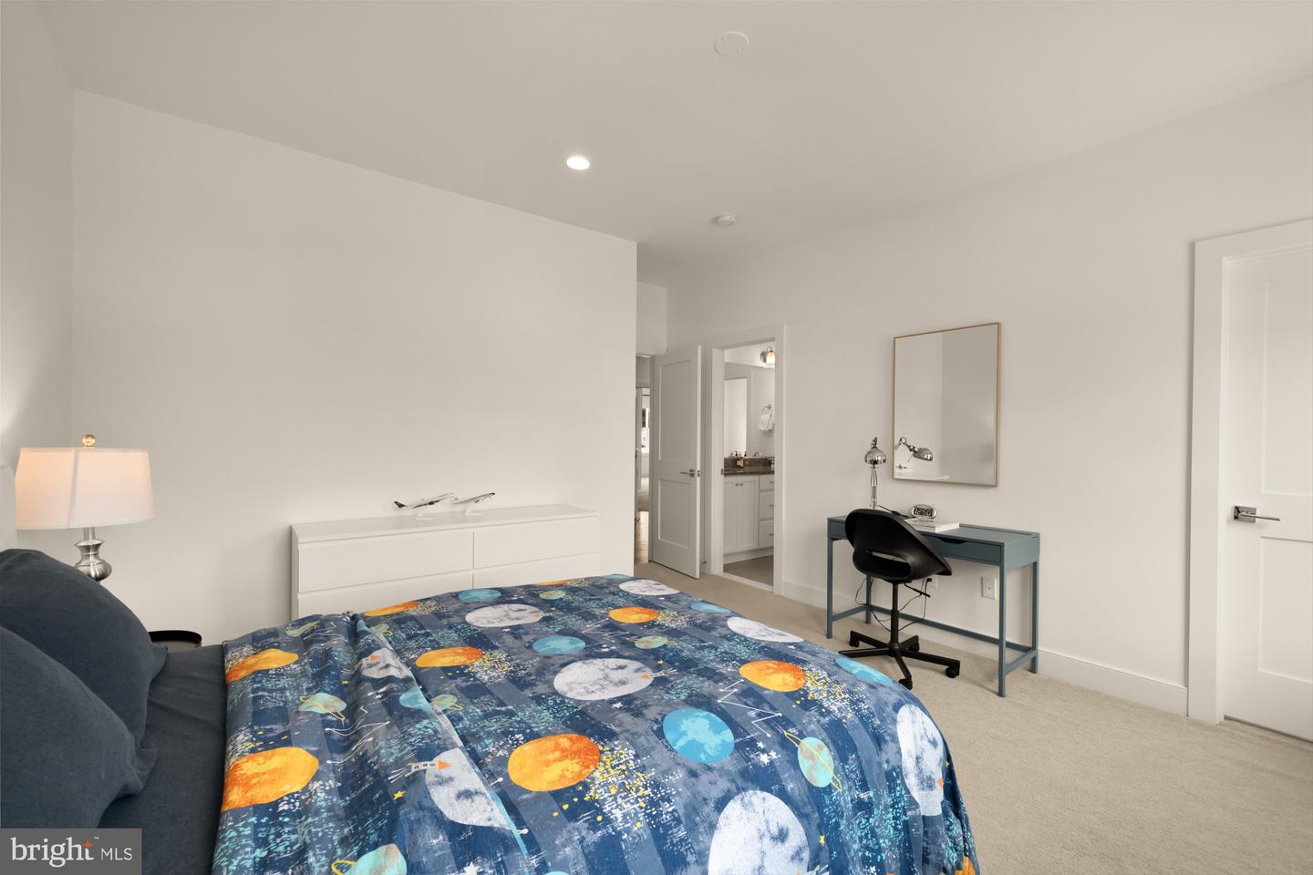 1814 PEABODY DR, FALLS CHURCH, Virginia 22043, 5 Bedrooms Bedrooms, ,4 BathroomsBathrooms,Residential,For sale,1814 PEABODY DR,VAFX2281546 MLS # VAFX2281546