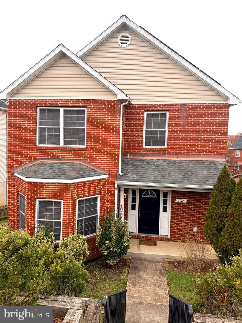 1986 RETTA GILLIAM CT SE, WASHINGTON, District Of Columbia 20020, 3 Bedrooms Bedrooms, ,3 BathroomsBathrooms,Residential,For sale,1986 RETTA GILLIAM CT SE,DCDC2234848 MLS # DCDC2234848
