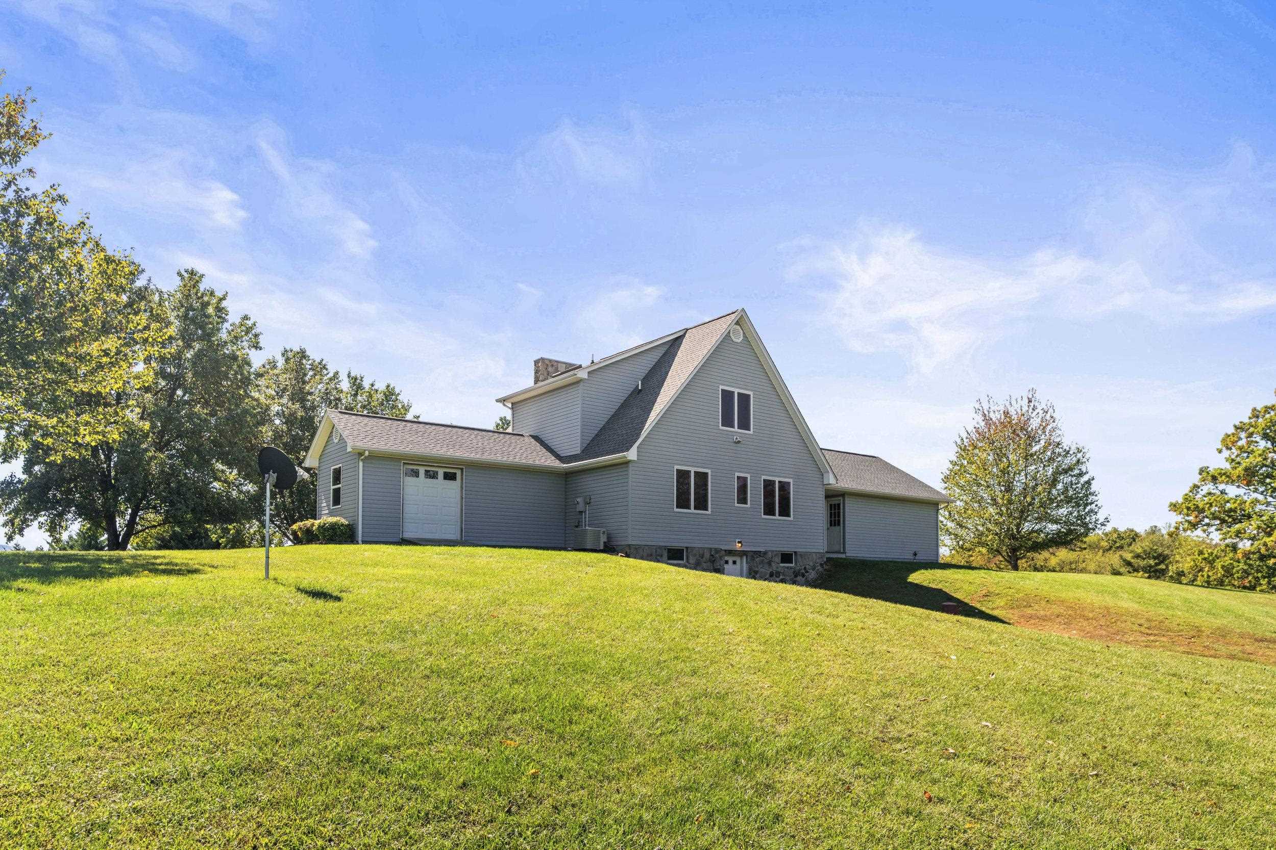 227 HUFFMAN LN, FAIRFIELD, Virginia 24435, 3 Bedrooms Bedrooms, ,2 BathroomsBathrooms,Residential,227 HUFFMAN LN,672172 MLS # 672172 227 HUFFMAN LN, FAIRFIELD, Virginia 24435, 3 Bedrooms Bedrooms, ,2 BathroomsBathrooms,Residential,227 HUFFMAN LN,672172 MLS # 672172