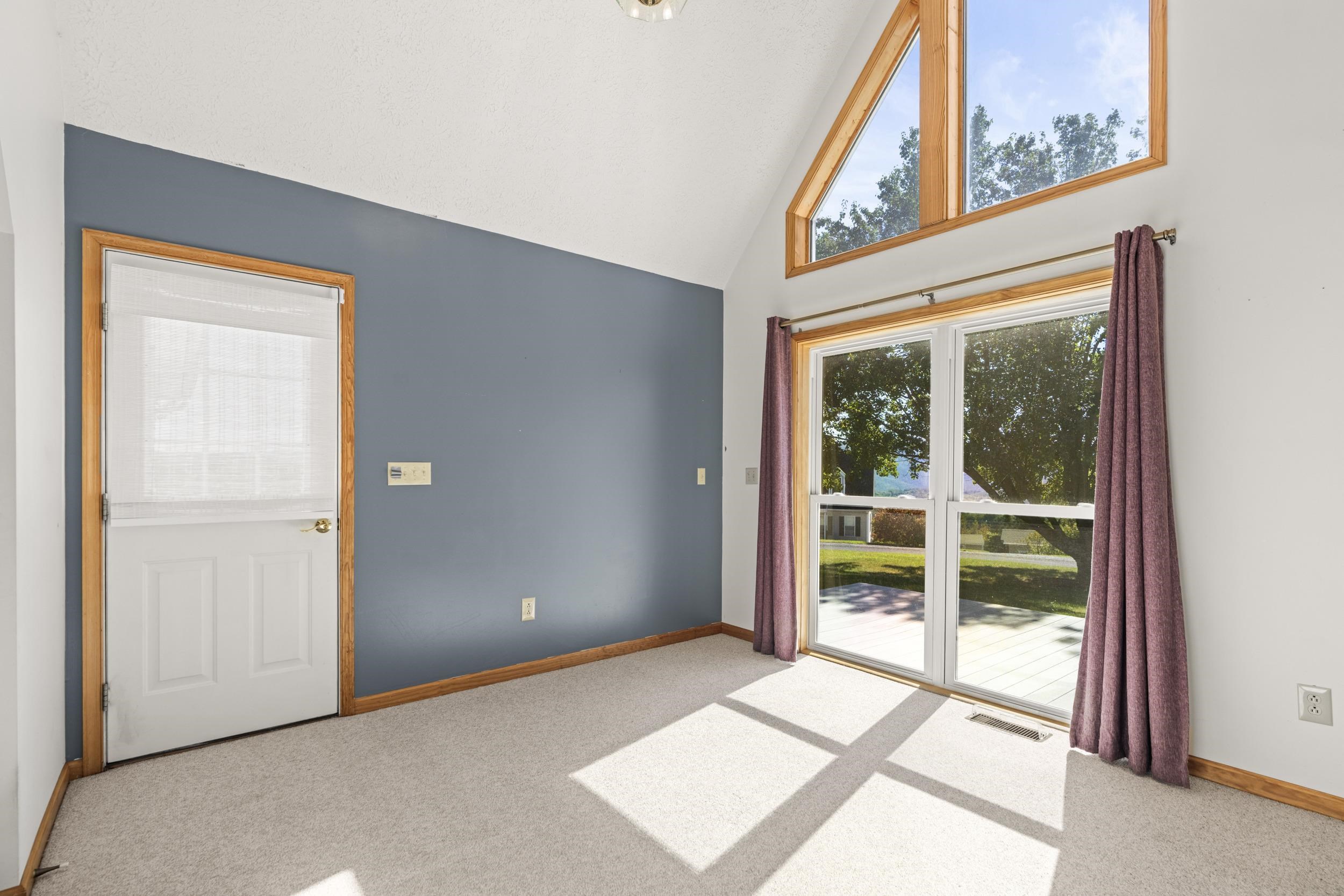 227 HUFFMAN LN, FAIRFIELD, Virginia 24435, 3 Bedrooms Bedrooms, ,2 BathroomsBathrooms,Residential,227 HUFFMAN LN,672172 MLS # 672172 227 HUFFMAN LN, FAIRFIELD, Virginia 24435, 3 Bedrooms Bedrooms, ,2 BathroomsBathrooms,Residential,227 HUFFMAN LN,672172 MLS # 672172