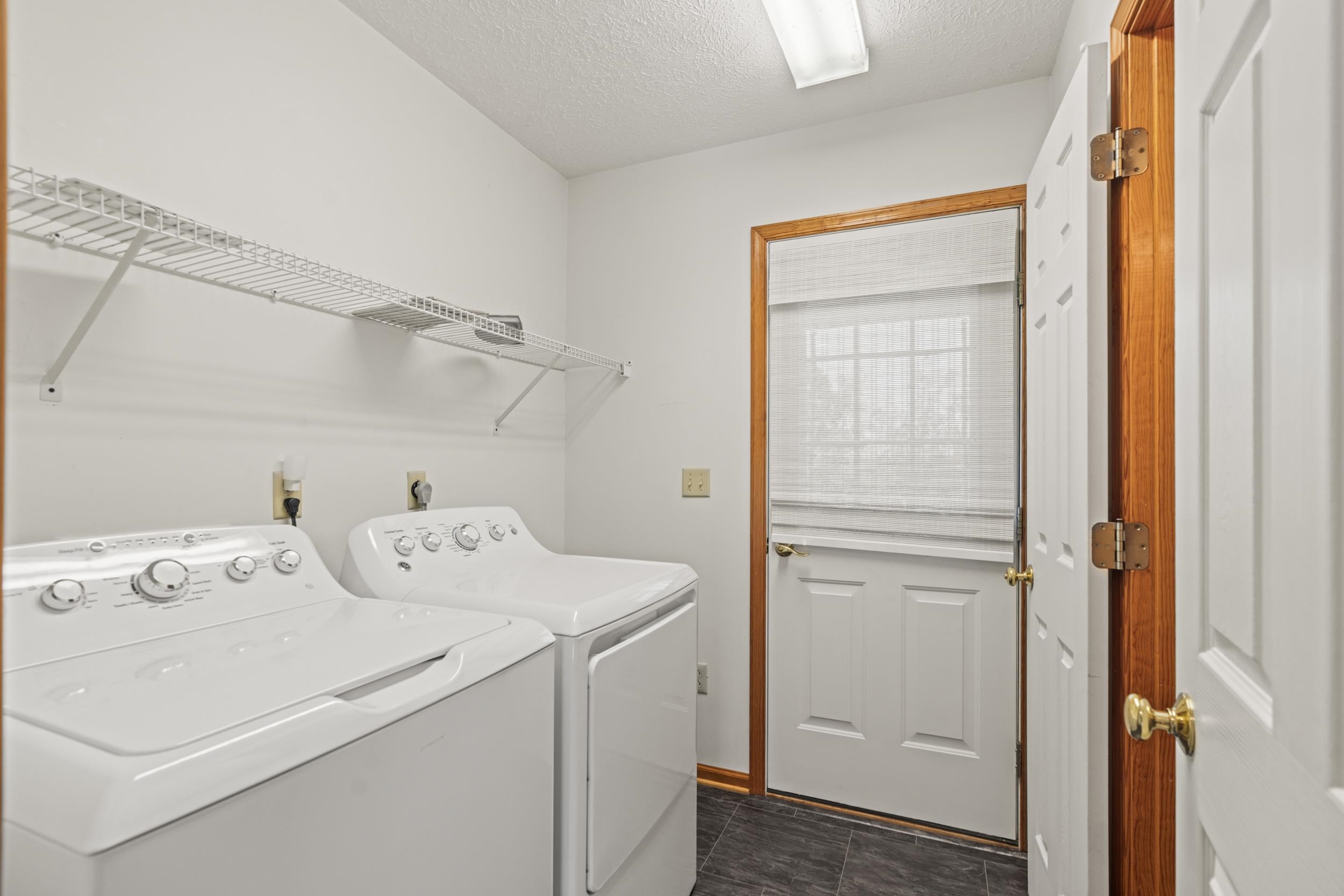 227 HUFFMAN LN, FAIRFIELD, Virginia 24435, 3 Bedrooms Bedrooms, ,2 BathroomsBathrooms,Residential,227 HUFFMAN LN,672172 MLS # 672172 227 HUFFMAN LN, FAIRFIELD, Virginia 24435, 3 Bedrooms Bedrooms, ,2 BathroomsBathrooms,Residential,227 HUFFMAN LN,672172 MLS # 672172