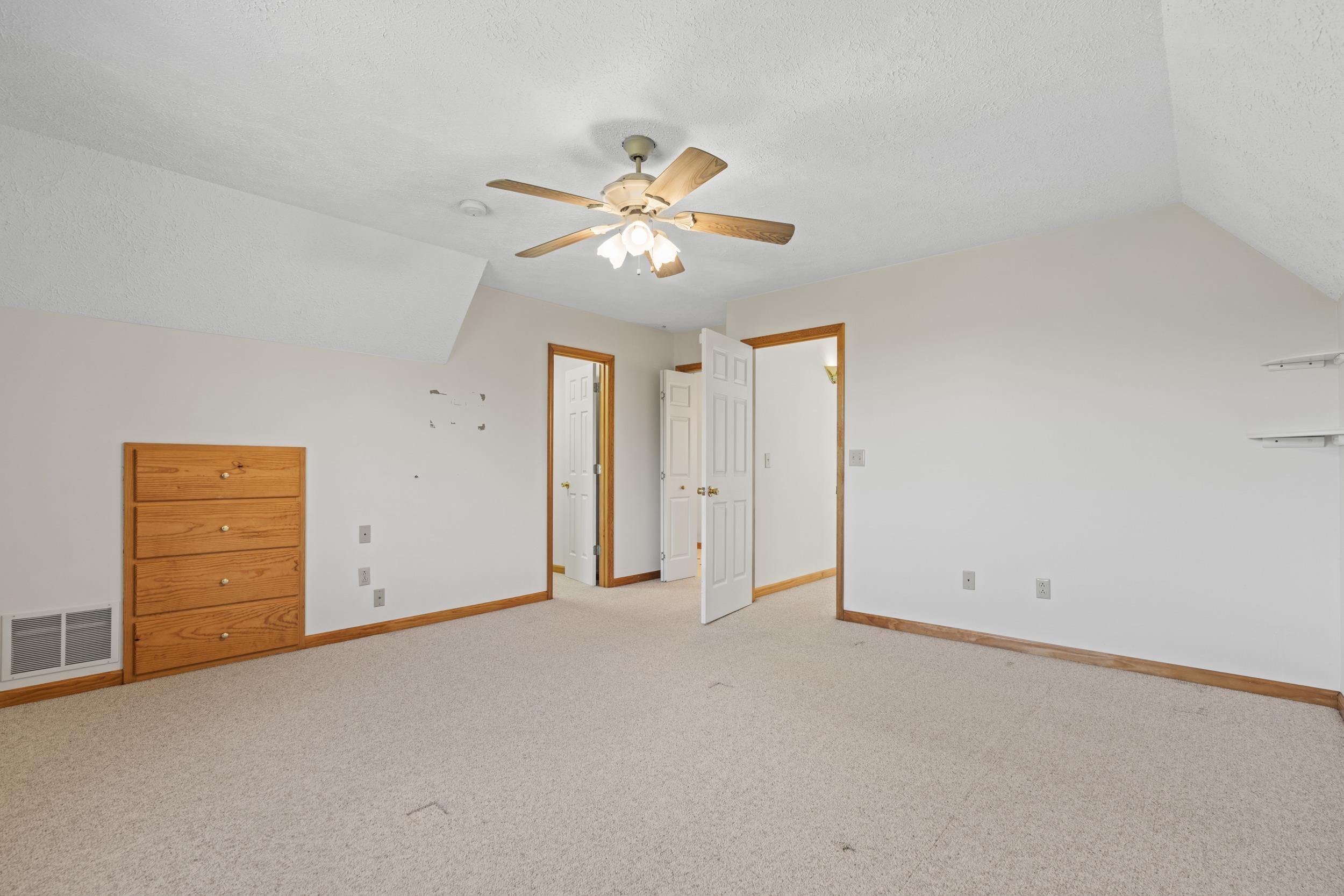 227 HUFFMAN LN, FAIRFIELD, Virginia 24435, 3 Bedrooms Bedrooms, ,2 BathroomsBathrooms,Residential,227 HUFFMAN LN,672172 MLS # 672172 227 HUFFMAN LN, FAIRFIELD, Virginia 24435, 3 Bedrooms Bedrooms, ,2 BathroomsBathrooms,Residential,227 HUFFMAN LN,672172 MLS # 672172