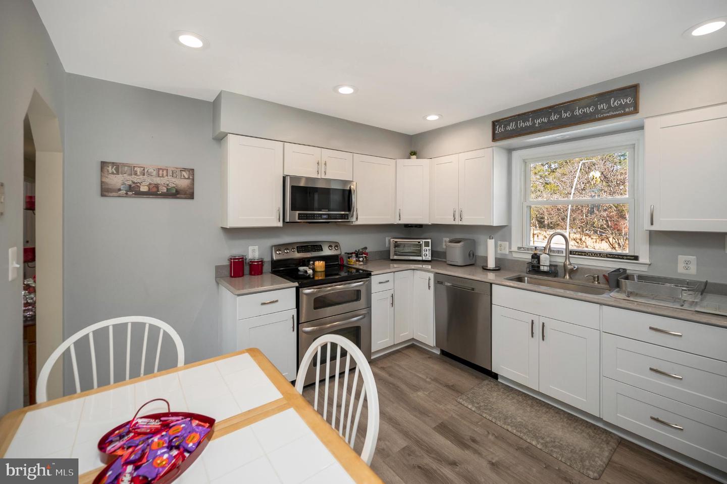 2 SAINT JAMES CT, STAFFORD, Virginia 22556, 4 Bedrooms Bedrooms, 12 Rooms Rooms,2 BathroomsBathrooms,Residential,For sale,2 SAINT JAMES CT,VAST2044932 MLS # VAST2044932