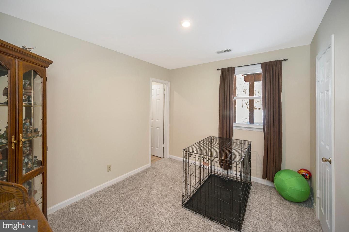 2 SAINT JAMES CT, STAFFORD, Virginia 22556, 4 Bedrooms Bedrooms, 12 Rooms Rooms,2 BathroomsBathrooms,Residential,For sale,2 SAINT JAMES CT,VAST2044932 MLS # VAST2044932