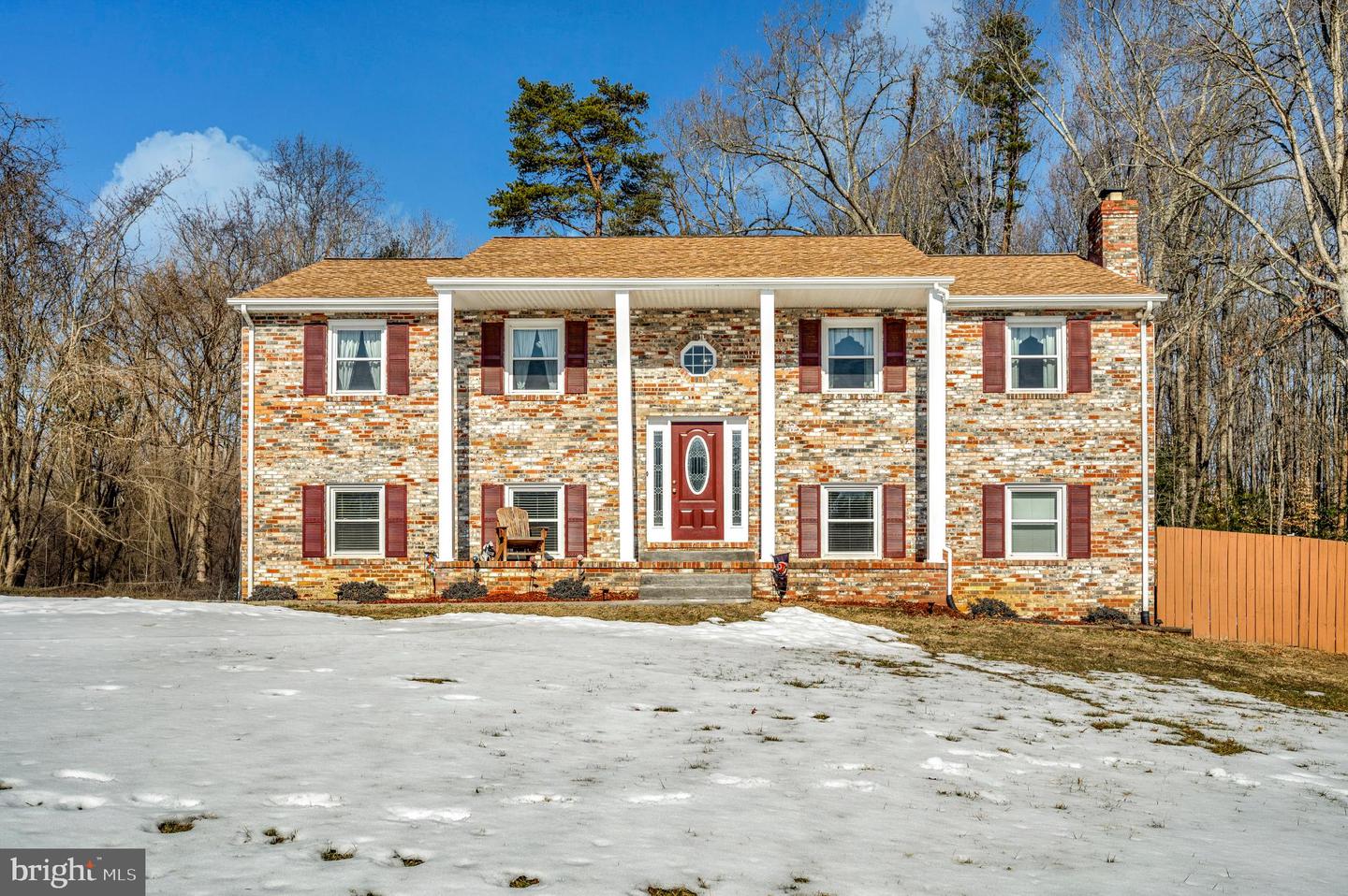 2 SAINT JAMES CT, STAFFORD, Virginia 22556, 4 Bedrooms Bedrooms, 12 Rooms Rooms,2 BathroomsBathrooms,Residential,For sale,2 SAINT JAMES CT,VAST2044932 MLS # VAST2044932