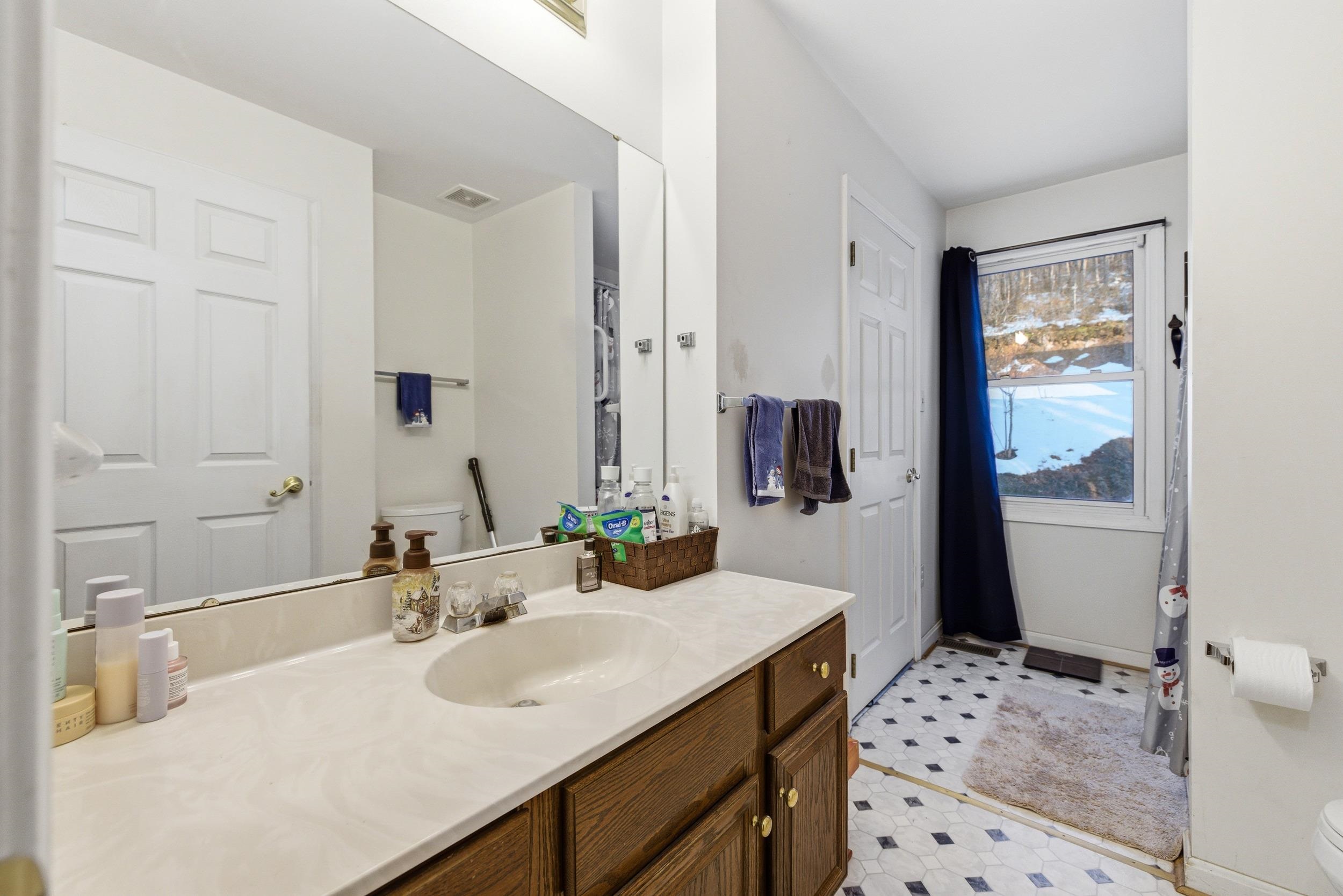 99 LAUREL LN, FORT VALLEY, Virginia 22652, 3 Bedrooms Bedrooms, ,1 BathroomBathrooms,Residential,99 LAUREL LN,673226 MLS # 673226 99 LAUREL LN, FORT VALLEY, Virginia 22652, 3 Bedrooms Bedrooms, ,1 BathroomBathrooms,Residential,99 LAUREL LN,673226 MLS # 673226