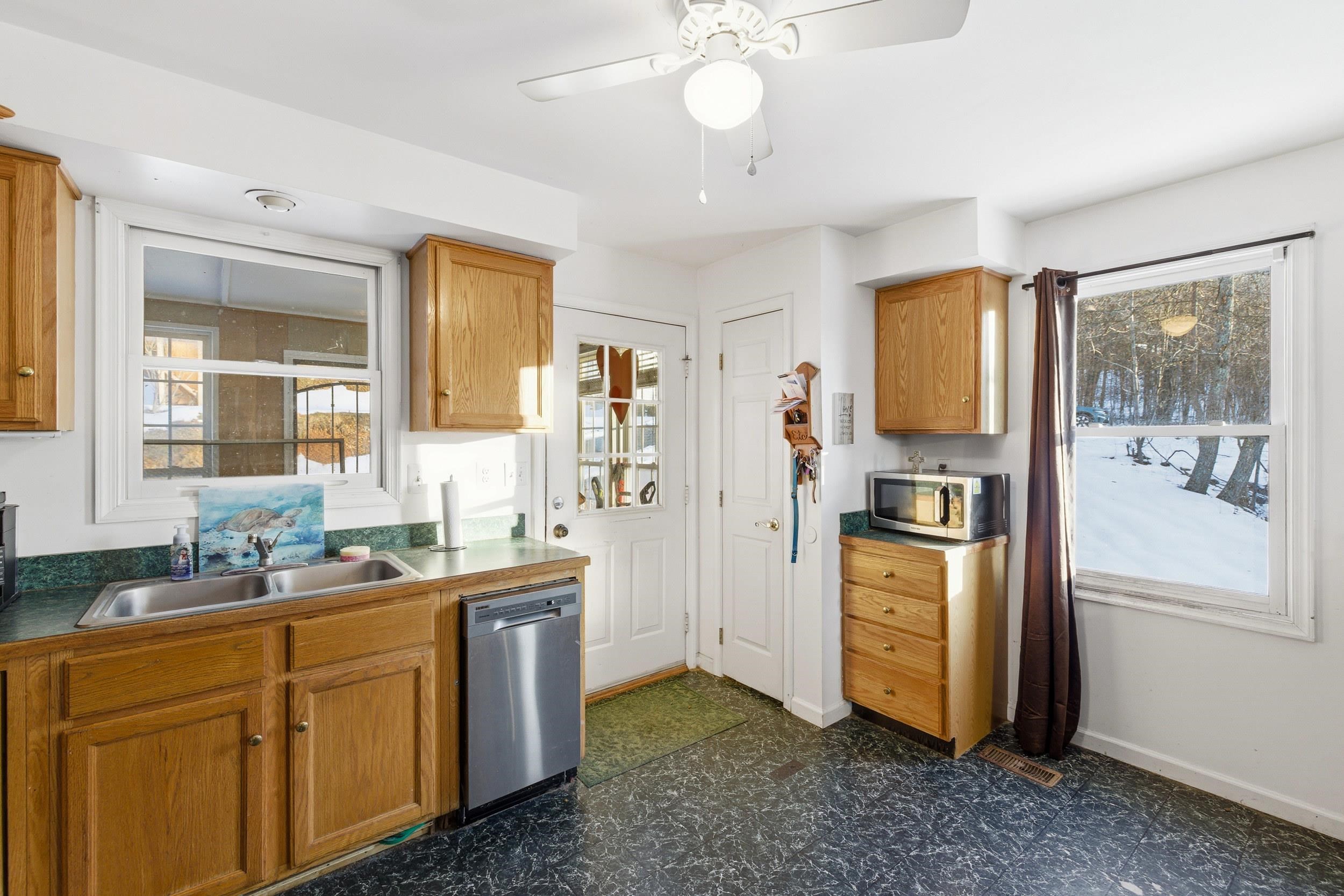 99 LAUREL LN, FORT VALLEY, Virginia 22652, 3 Bedrooms Bedrooms, ,1 BathroomBathrooms,Residential,99 LAUREL LN,673226 MLS # 673226 99 LAUREL LN, FORT VALLEY, Virginia 22652, 3 Bedrooms Bedrooms, ,1 BathroomBathrooms,Residential,99 LAUREL LN,673226 MLS # 673226