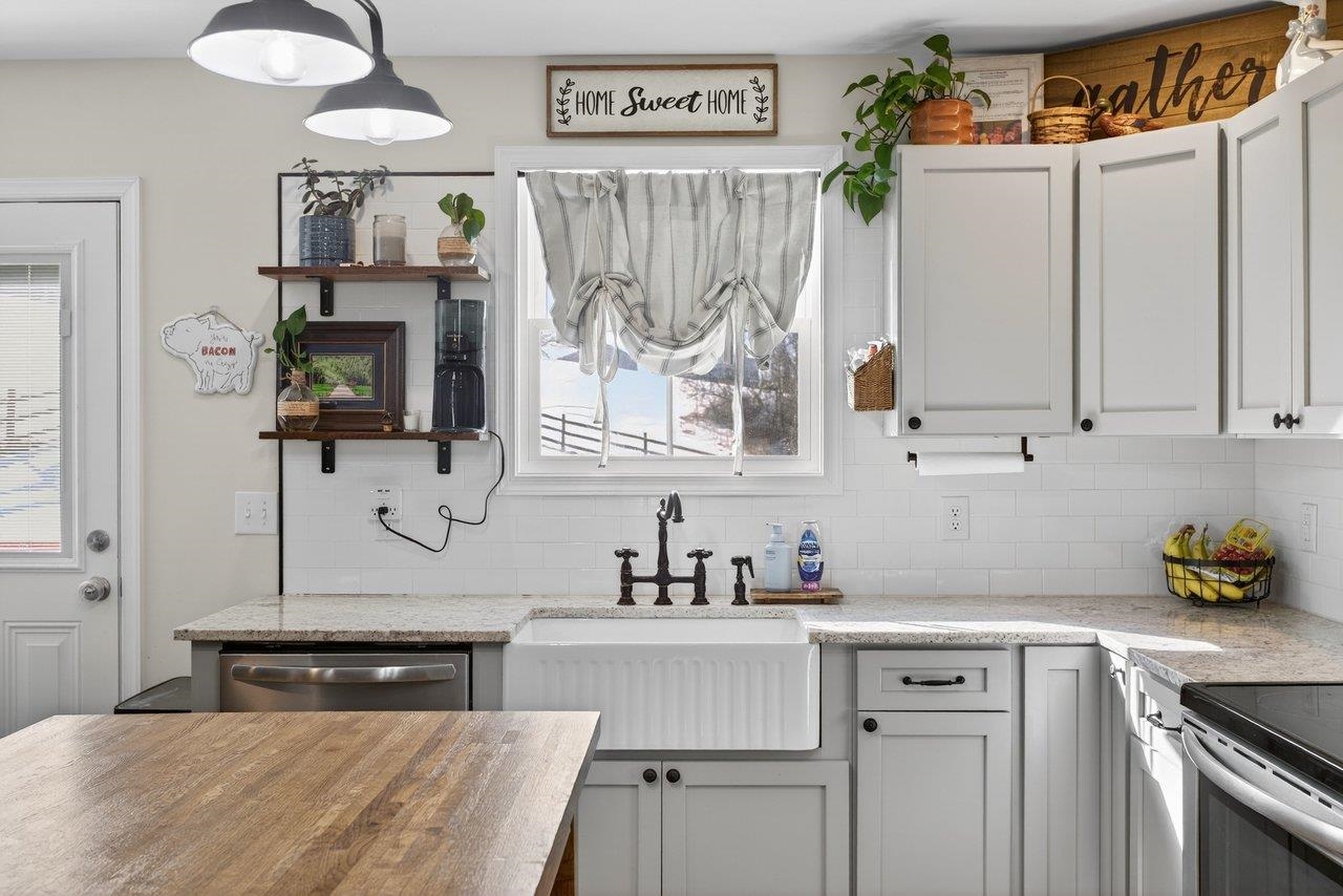 124 BELVEDERE ST, TIMBERVILLE, Virginia 22853, 3 Bedrooms Bedrooms, ,3 BathroomsBathrooms,Residential,124 BELVEDERE ST,673235 MLS # 673235