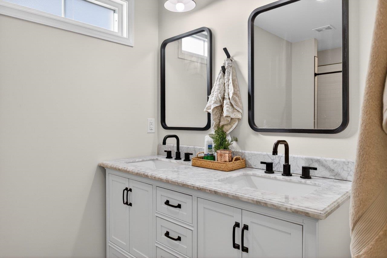 124 BELVEDERE ST, TIMBERVILLE, Virginia 22853, 3 Bedrooms Bedrooms, ,3 BathroomsBathrooms,Residential,124 BELVEDERE ST,673235 MLS # 673235