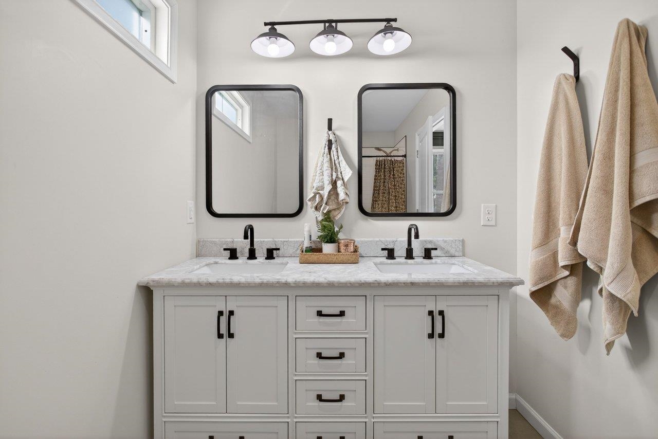 124 BELVEDERE ST, TIMBERVILLE, Virginia 22853, 3 Bedrooms Bedrooms, ,3 BathroomsBathrooms,Residential,124 BELVEDERE ST,673235 MLS # 673235