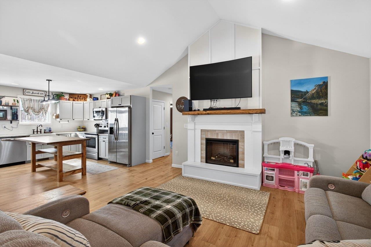 124 BELVEDERE ST, TIMBERVILLE, Virginia 22853, 3 Bedrooms Bedrooms, ,3 BathroomsBathrooms,Residential,124 BELVEDERE ST,673235 MLS # 673235