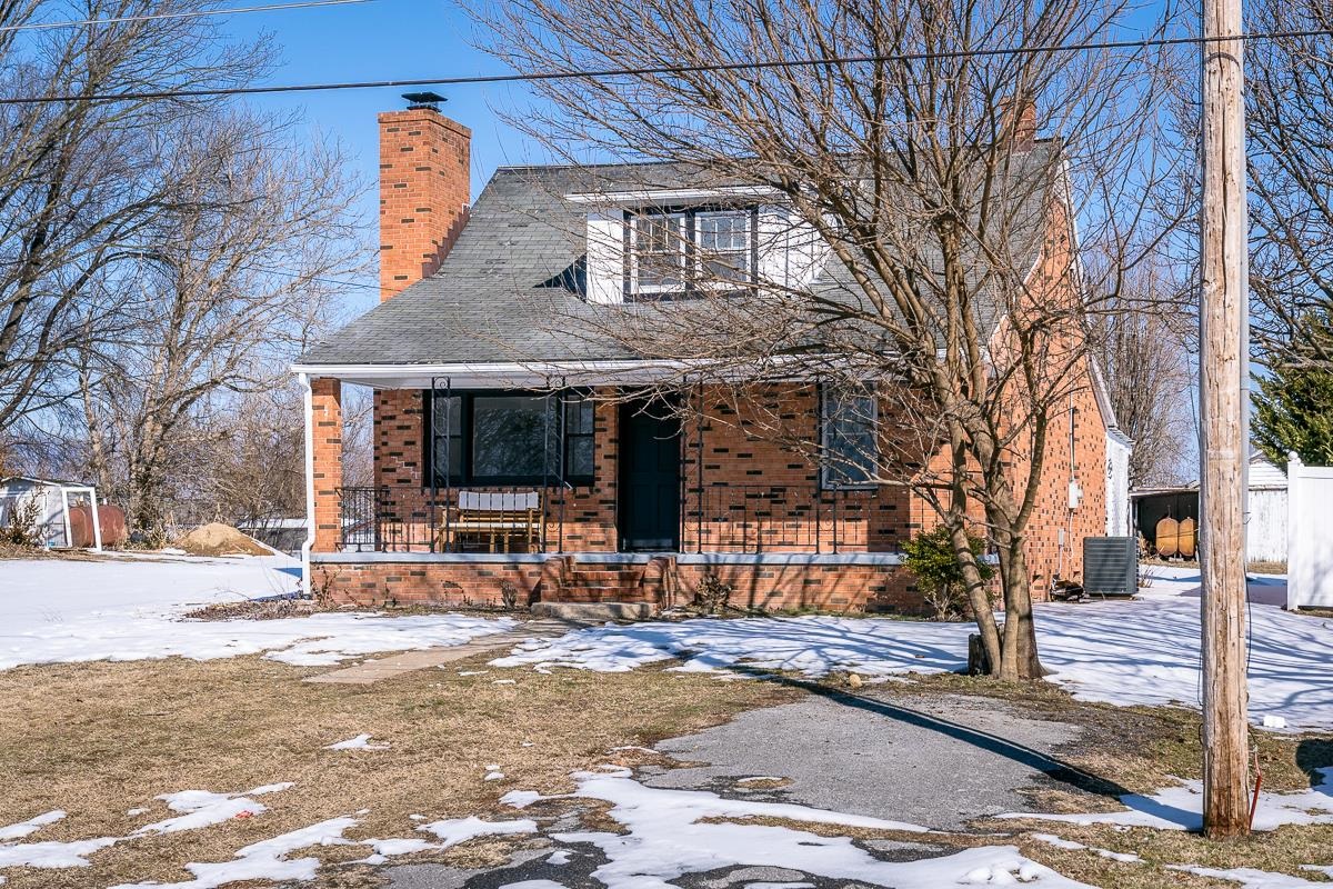 314 W SPRING AVE, ELKTON, Virginia 22827, 3 Bedrooms Bedrooms, ,1 BathroomBathrooms,Residential,314 W SPRING AVE,673238 MLS # 673238 314 W SPRING AVE, ELKTON, Virginia 22827, 3 Bedrooms Bedrooms, ,1 BathroomBathrooms,Residential,314 W SPRING AVE,673238 MLS # 673238