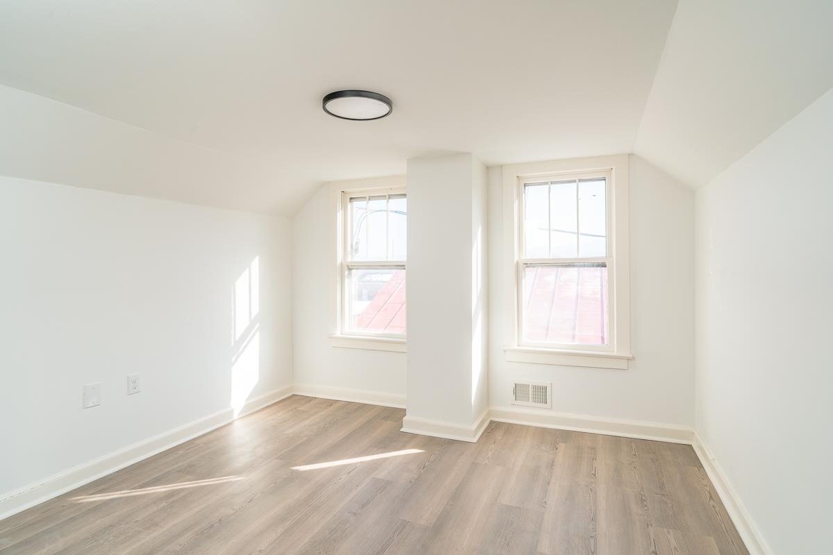 314 W SPRING AVE, ELKTON, Virginia 22827, 3 Bedrooms Bedrooms, ,1 BathroomBathrooms,Residential,314 W SPRING AVE,673238 MLS # 673238 314 W SPRING AVE, ELKTON, Virginia 22827, 3 Bedrooms Bedrooms, ,1 BathroomBathrooms,Residential,314 W SPRING AVE,673238 MLS # 673238