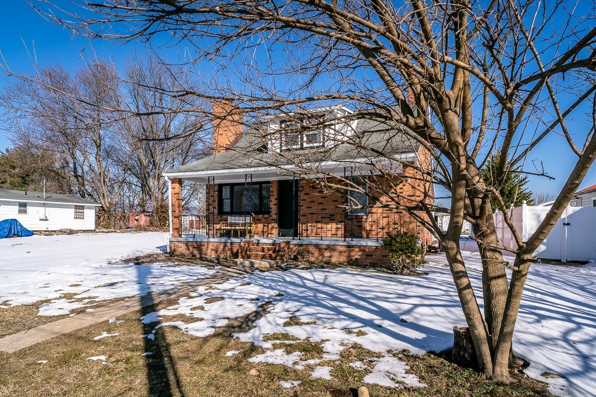 314 W SPRING AVE, ELKTON, Virginia 22827, 3 Bedrooms Bedrooms, ,1 BathroomBathrooms,Residential,314 W SPRING AVE,673238 MLS # 673238 314 W SPRING AVE, ELKTON, Virginia 22827, 3 Bedrooms Bedrooms, ,1 BathroomBathrooms,Residential,314 W SPRING AVE,673238 MLS # 673238