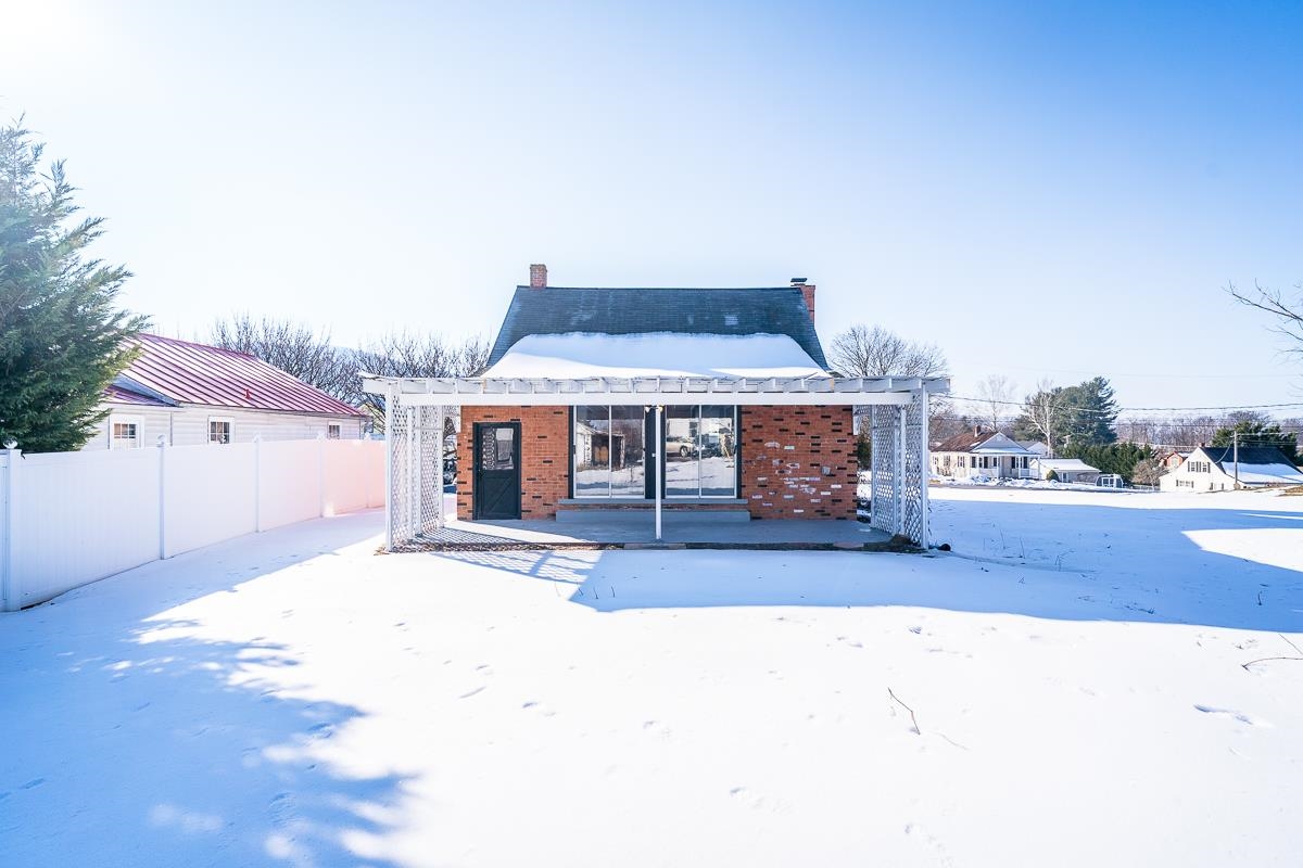 314 W SPRING AVE, ELKTON, Virginia 22827, 3 Bedrooms Bedrooms, ,1 BathroomBathrooms,Residential,314 W SPRING AVE,673238 MLS # 673238 314 W SPRING AVE, ELKTON, Virginia 22827, 3 Bedrooms Bedrooms, ,1 BathroomBathrooms,Residential,314 W SPRING AVE,673238 MLS # 673238