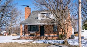 314 W SPRING AVE, ELKTON, Virginia 22827, 3 Bedrooms Bedrooms, ,1 BathroomBathrooms,Residential,314 W SPRING AVE,673238 MLS # 673238