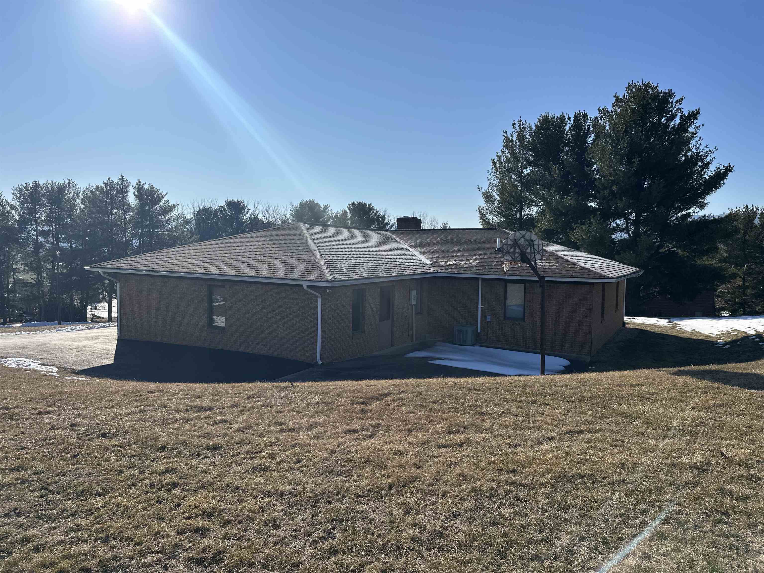 153 SYLVAN DR, STUARTS DRAFT, Virginia 24477, 3 Bedrooms Bedrooms, ,2 BathroomsBathrooms,Residential,153 SYLVAN DR,673240 MLS # 673240