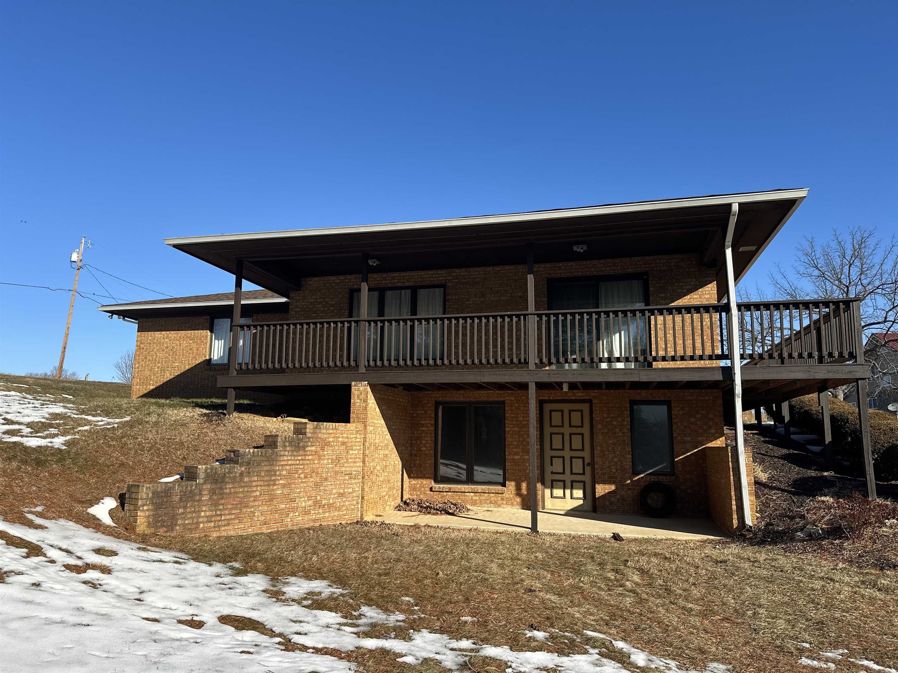 153 SYLVAN DR, STUARTS DRAFT, Virginia 24477, 3 Bedrooms Bedrooms, ,2 BathroomsBathrooms,Residential,153 SYLVAN DR,673240 MLS # 673240