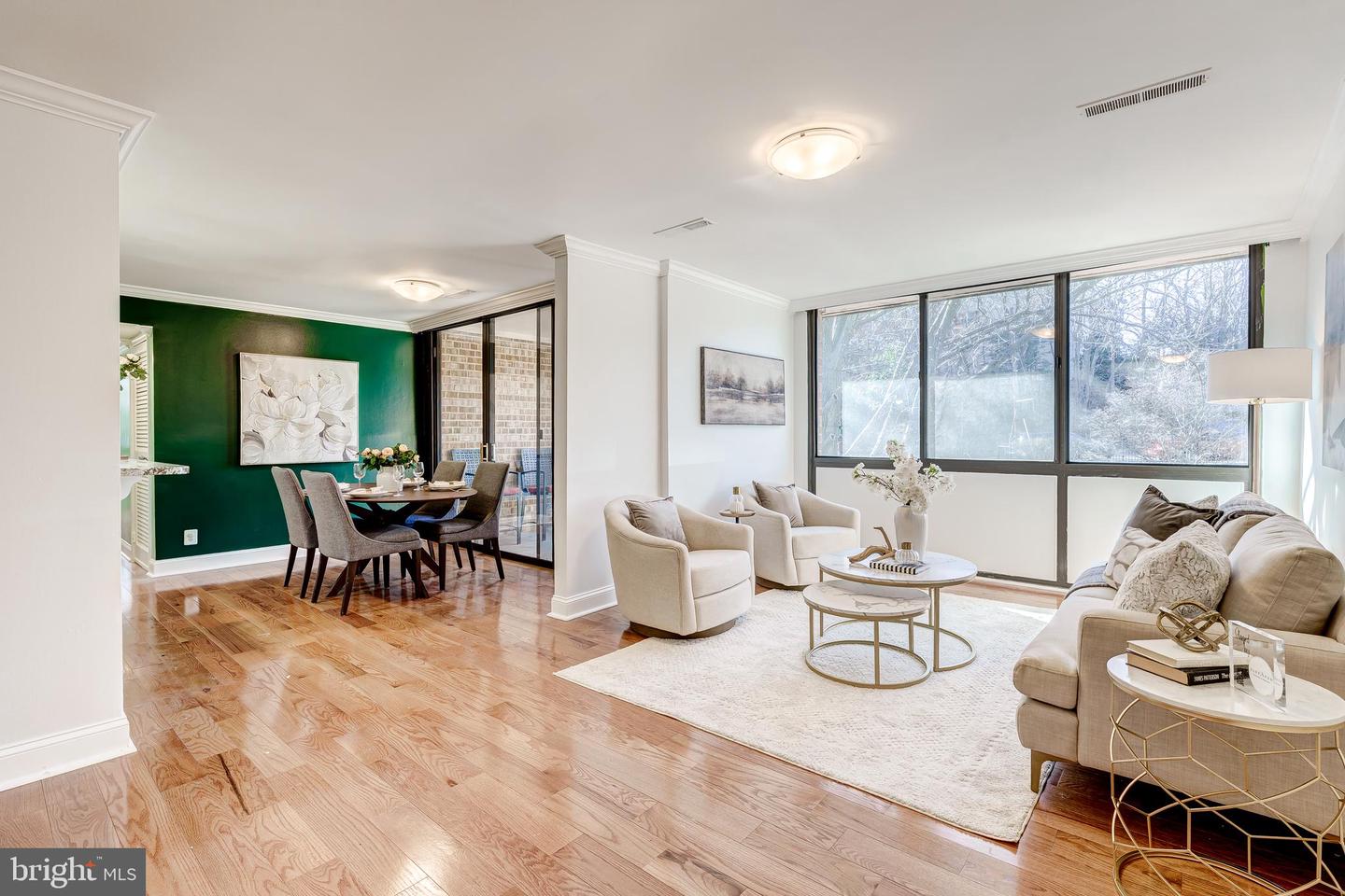 517 N ARMISTEAD ST #303, ALEXANDRIA, Virginia 22312, 3 Bedrooms Bedrooms, ,2 BathroomsBathrooms,Residential,For sale,517 N ARMISTEAD ST #303,VAAX2052960 MLS # VAAX2052960