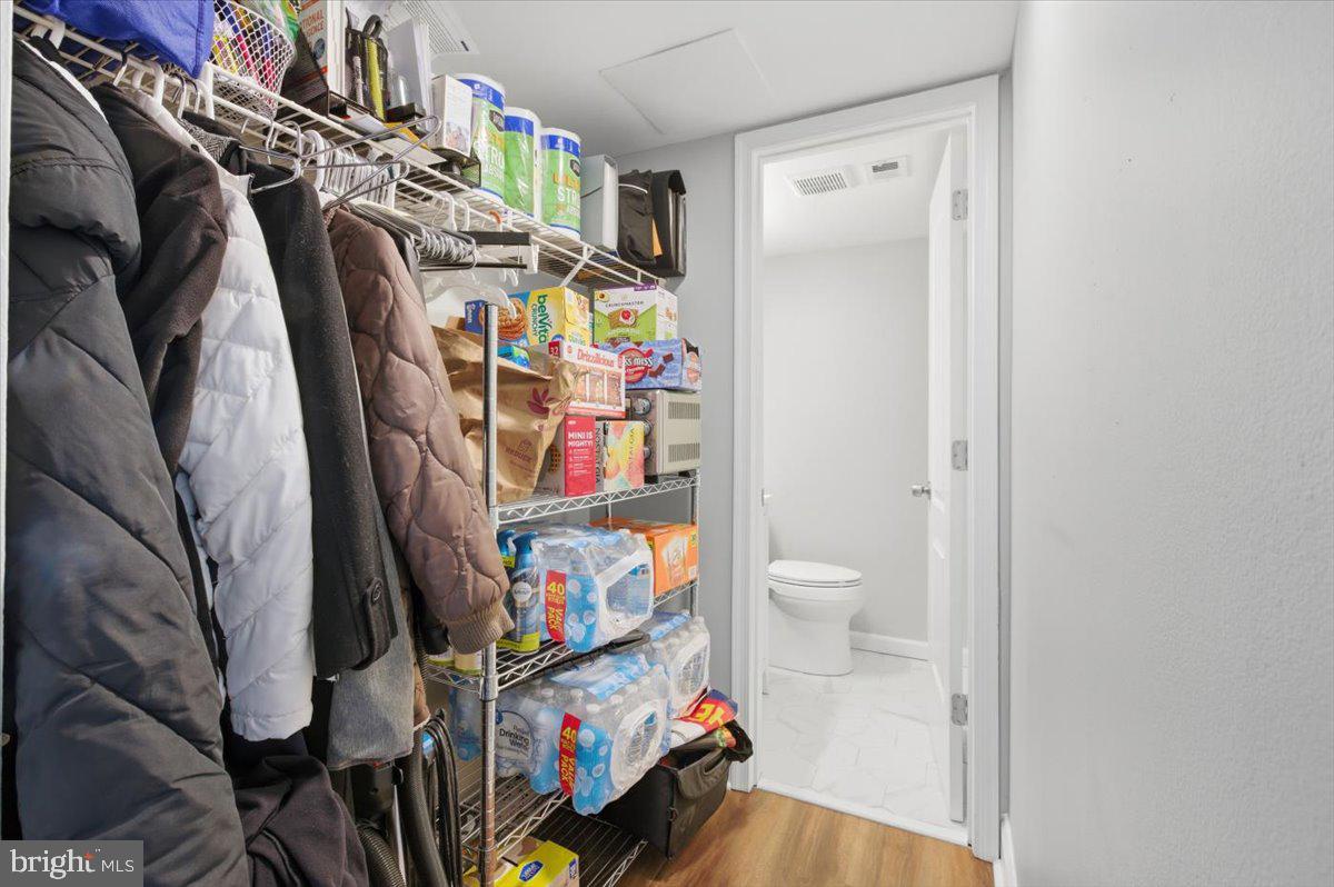 13260 POENER PL, HERNDON, Virginia 20170, 3 Bedrooms Bedrooms, ,1 BathroomBathrooms,Residential,For sale,13260 POENER PL,VAFX2285350 MLS # VAFX2285350