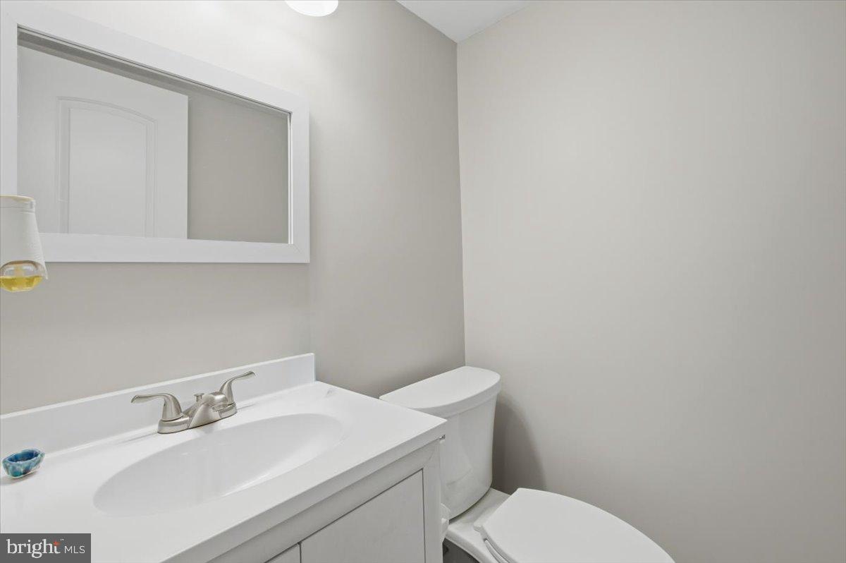 13260 POENER PL, HERNDON, Virginia 20170, 3 Bedrooms Bedrooms, ,1 BathroomBathrooms,Residential,For sale,13260 POENER PL,VAFX2285350 MLS # VAFX2285350