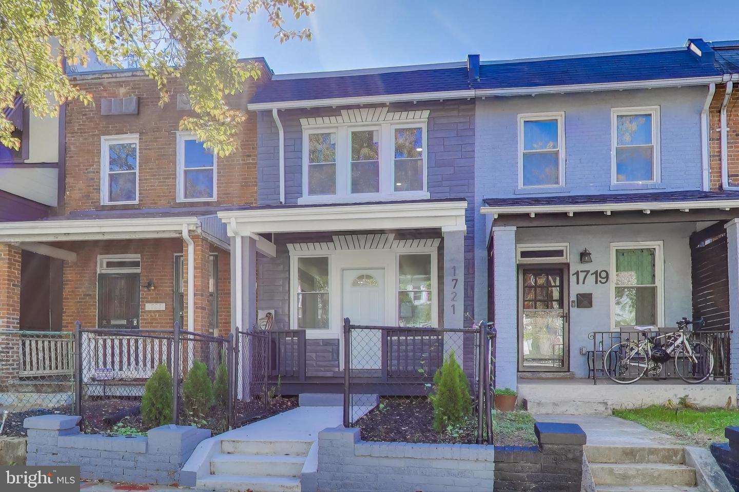 1721 L ST NE, WASHINGTON, District Of Columbia 20002, 2 Bedrooms Bedrooms, ,2 BathroomsBathrooms,Residential,For sale,1721 L ST NE,DCDC2241060 MLS # DCDC2241060