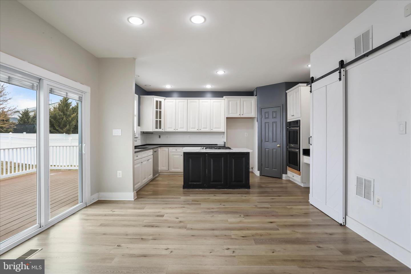 211 LYNNEHAVEN DR, WINCHESTER, Virginia 22602, 5 Bedrooms Bedrooms, ,3 BathroomsBathrooms,Residential,For sale,211 LYNNEHAVEN DR,VAFV2038860 MLS # VAFV2038860