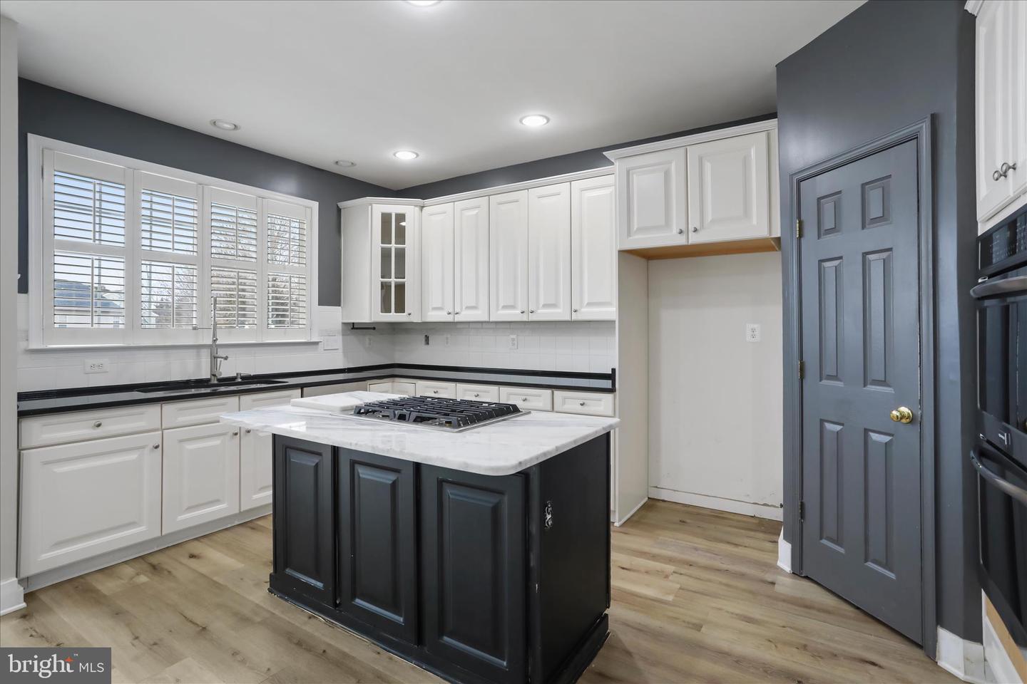 211 LYNNEHAVEN DR, WINCHESTER, Virginia 22602, 5 Bedrooms Bedrooms, ,3 BathroomsBathrooms,Residential,For sale,211 LYNNEHAVEN DR,VAFV2038860 MLS # VAFV2038860