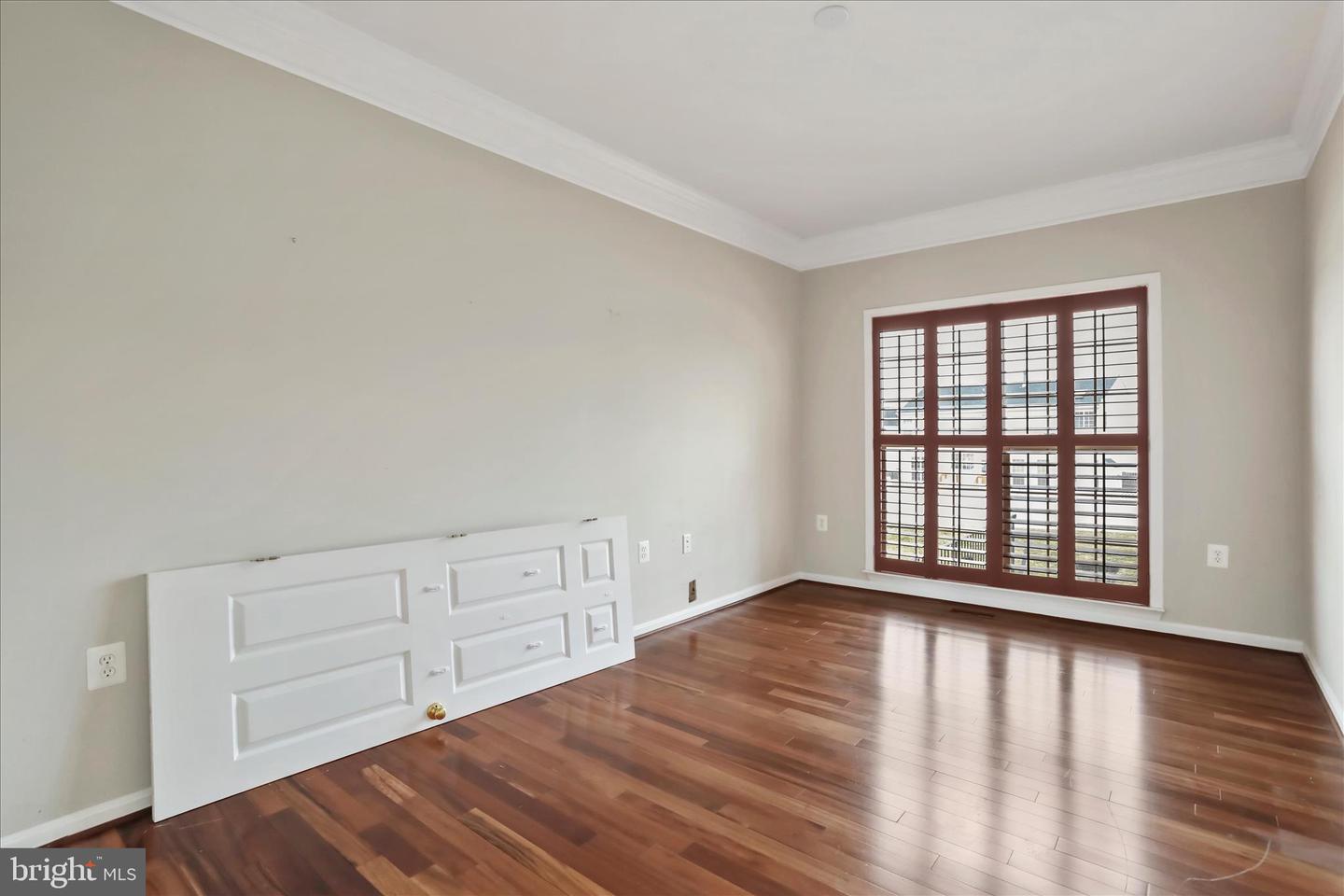 211 LYNNEHAVEN DR, WINCHESTER, Virginia 22602, 5 Bedrooms Bedrooms, ,3 BathroomsBathrooms,Residential,For sale,211 LYNNEHAVEN DR,VAFV2038860 MLS # VAFV2038860