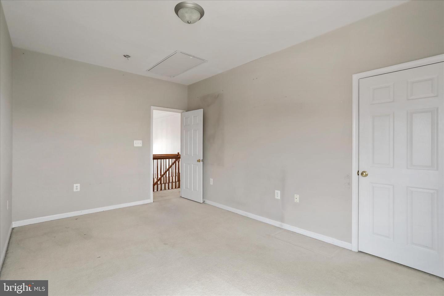 211 LYNNEHAVEN DR, WINCHESTER, Virginia 22602, 5 Bedrooms Bedrooms, ,3 BathroomsBathrooms,Residential,For sale,211 LYNNEHAVEN DR,VAFV2038860 MLS # VAFV2038860