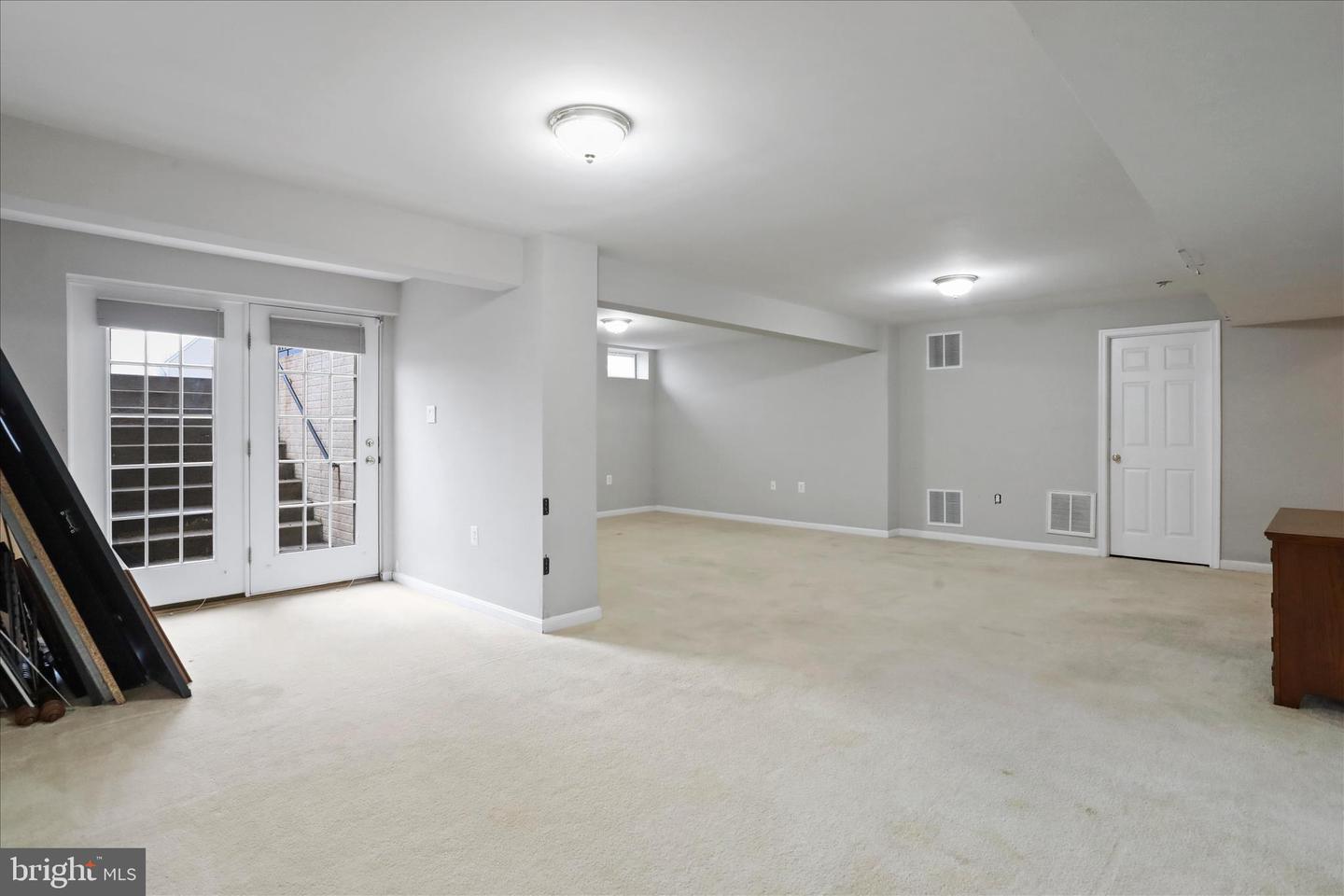 211 LYNNEHAVEN DR, WINCHESTER, Virginia 22602, 5 Bedrooms Bedrooms, ,3 BathroomsBathrooms,Residential,For sale,211 LYNNEHAVEN DR,VAFV2038860 MLS # VAFV2038860