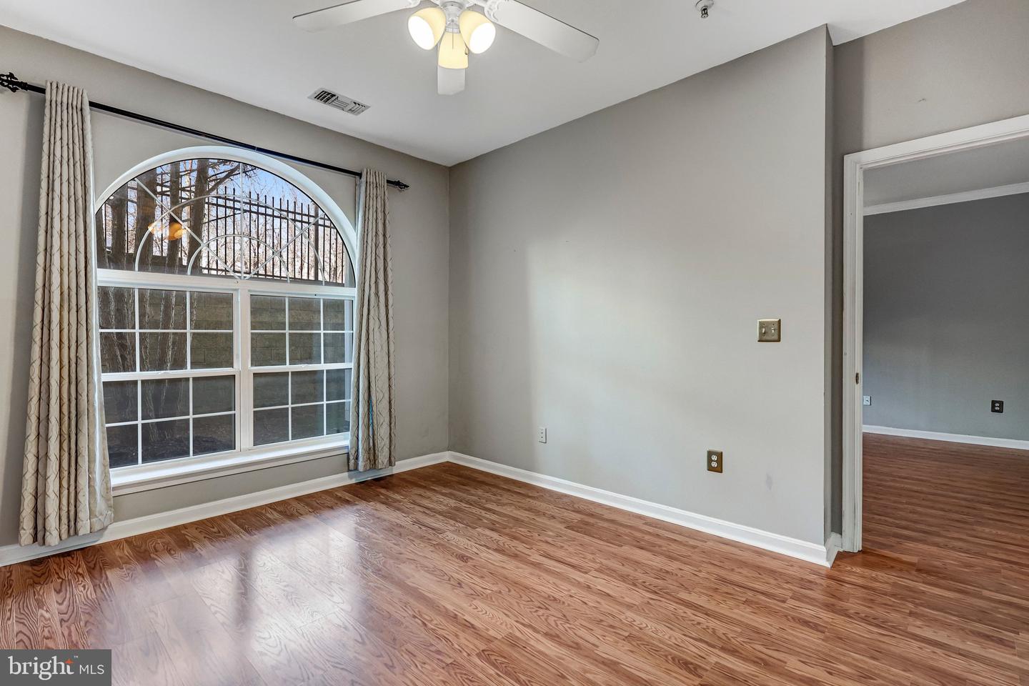 4560 STRUTFIELD LN #1110, ALEXANDRIA, Virginia 22311, 1 Bedroom Bedrooms, ,1 BathroomBathrooms,Residential,For sale,4560 STRUTFIELD LN #1110,VAAX2053152 MLS # VAAX2053152 4560 STRUTFIELD LN #1110, ALEXANDRIA, Virginia 22311, 1 Bedroom Bedrooms, ,1 BathroomBathrooms,Residential,For sale,4560 STRUTFIELD LN #1110,VAAX2053152 MLS # VAAX2053152