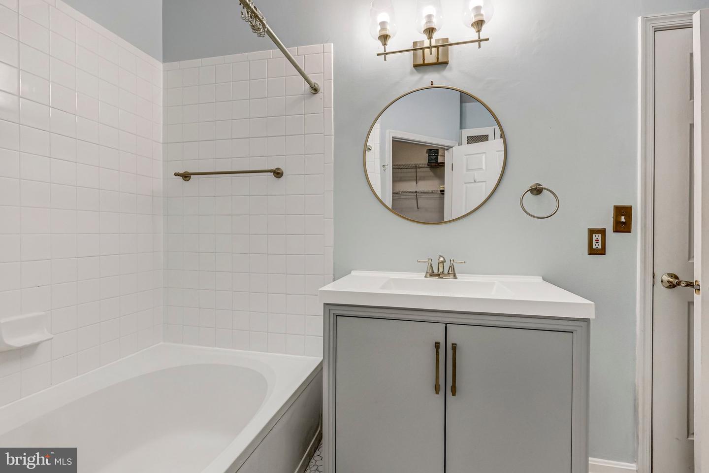 4560 STRUTFIELD LN #1110, ALEXANDRIA, Virginia 22311, 1 Bedroom Bedrooms, ,1 BathroomBathrooms,Residential,For sale,4560 STRUTFIELD LN #1110,VAAX2053152 MLS # VAAX2053152 4560 STRUTFIELD LN #1110, ALEXANDRIA, Virginia 22311, 1 Bedroom Bedrooms, ,1 BathroomBathrooms,Residential,For sale,4560 STRUTFIELD LN #1110,VAAX2053152 MLS # VAAX2053152