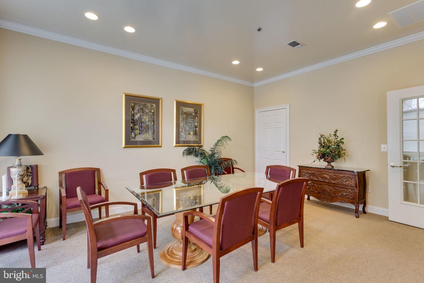 4560 STRUTFIELD LN #1110, ALEXANDRIA, Virginia 22311, 1 Bedroom Bedrooms, ,1 BathroomBathrooms,Residential,For sale,4560 STRUTFIELD LN #1110,VAAX2053152 MLS # VAAX2053152 4560 STRUTFIELD LN #1110, ALEXANDRIA, Virginia 22311, 1 Bedroom Bedrooms, ,1 BathroomBathrooms,Residential,For sale,4560 STRUTFIELD LN #1110,VAAX2053152 MLS # VAAX2053152