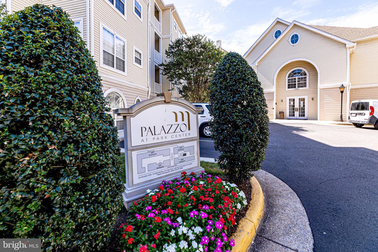 4560 STRUTFIELD LN #1110, ALEXANDRIA, Virginia 22311, 1 Bedroom Bedrooms, ,1 BathroomBathrooms,Residential,For sale,4560 STRUTFIELD LN #1110,VAAX2053152 MLS # VAAX2053152 4560 STRUTFIELD LN #1110, ALEXANDRIA, Virginia 22311, 1 Bedroom Bedrooms, ,1 BathroomBathrooms,Residential,For sale,4560 STRUTFIELD LN #1110,VAAX2053152 MLS # VAAX2053152