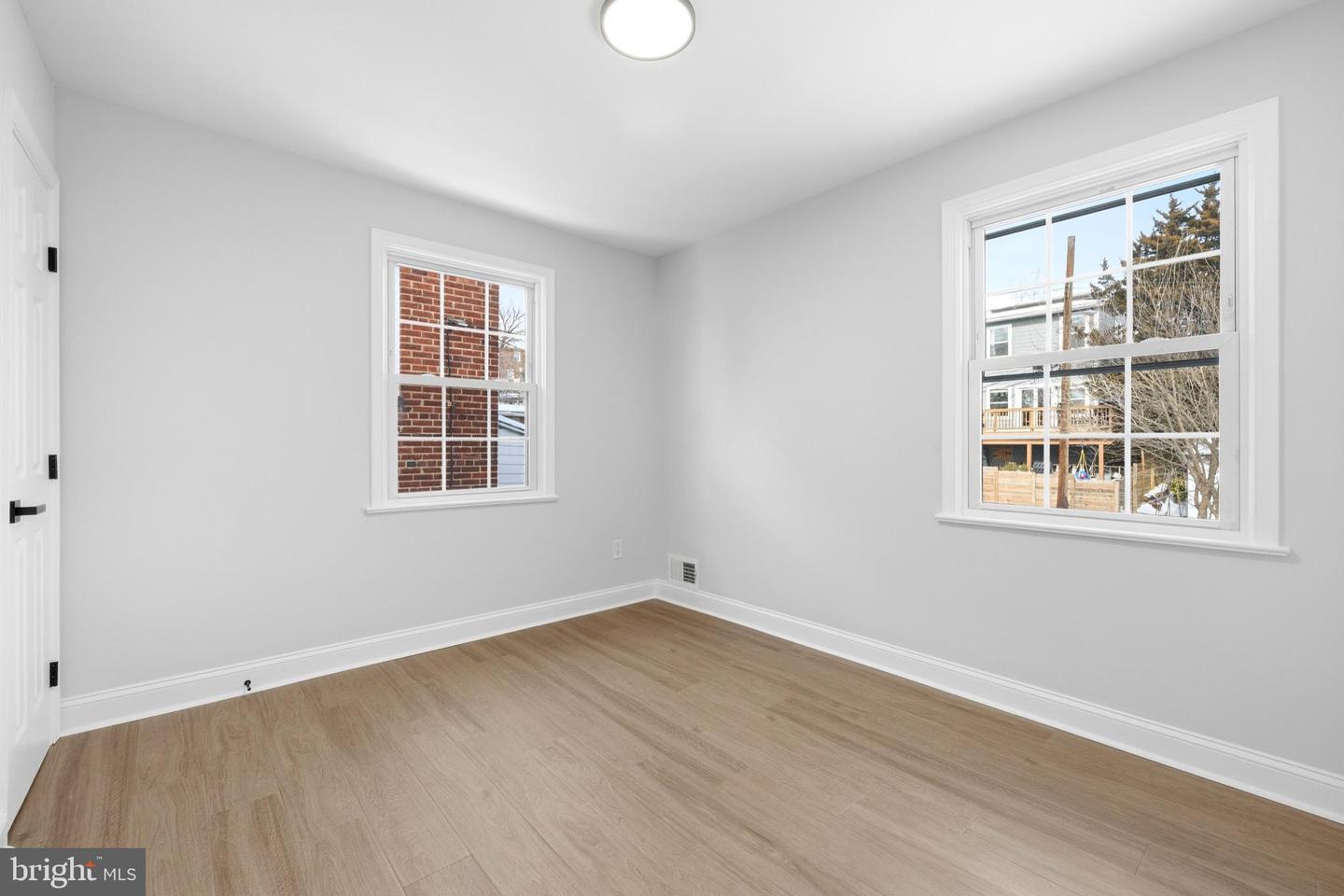 334 NICHOLSON ST NE, WASHINGTON, District Of Columbia 20011, 3 Bedrooms Bedrooms, 6 Rooms Rooms,2 BathroomsBathrooms,Residential,For sale,334 NICHOLSON ST NE,DCDC2241478 MLS # DCDC2241478