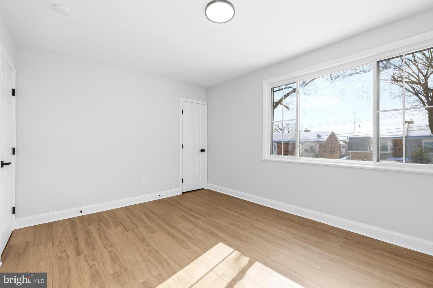 334 NICHOLSON ST NE, WASHINGTON, District Of Columbia 20011, 3 Bedrooms Bedrooms, 6 Rooms Rooms,2 BathroomsBathrooms,Residential,For sale,334 NICHOLSON ST NE,DCDC2241478 MLS # DCDC2241478