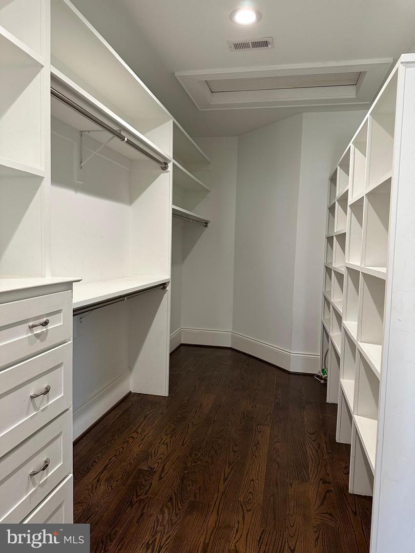 4147 OLD COLUMBIA PIKE, ANNANDALE, Virginia 22003, 6 Bedrooms Bedrooms, ,6 BathroomsBathrooms,Residential,For sale,4147 OLD COLUMBIA PIKE,VAFX2285884 MLS # VAFX2285884