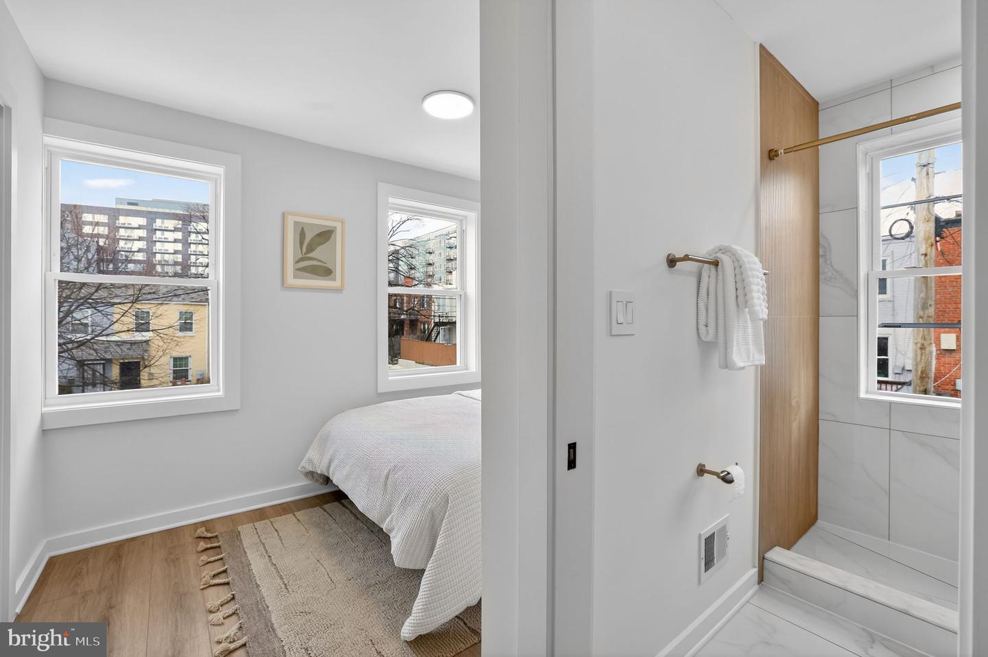 777 18TH ST NE, WASHINGTON, District Of Columbia 20002, 3 Bedrooms Bedrooms, 5 Rooms Rooms,2 BathroomsBathrooms,Residential,For sale,777 18TH ST NE,DCDC2241616 MLS # DCDC2241616