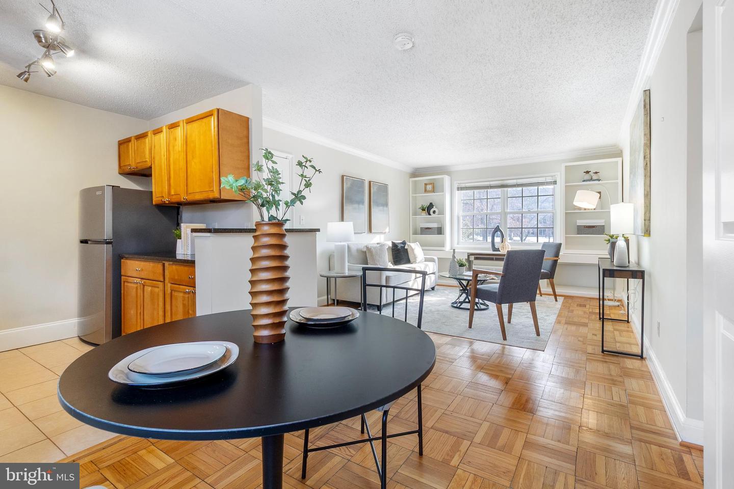 1602 W ABINGDON DR #201, ALEXANDRIA, Virginia 22314, 1 Bedroom Bedrooms, ,1 BathroomBathrooms,Residential,For sale,1602 W ABINGDON DR #201,VAAX2053314 MLS # VAAX2053314 1602 W ABINGDON DR #201, ALEXANDRIA, Virginia 22314, 1 Bedroom Bedrooms, ,1 BathroomBathrooms,Residential,For sale,1602 W ABINGDON DR #201,VAAX2053314 MLS # VAAX2053314