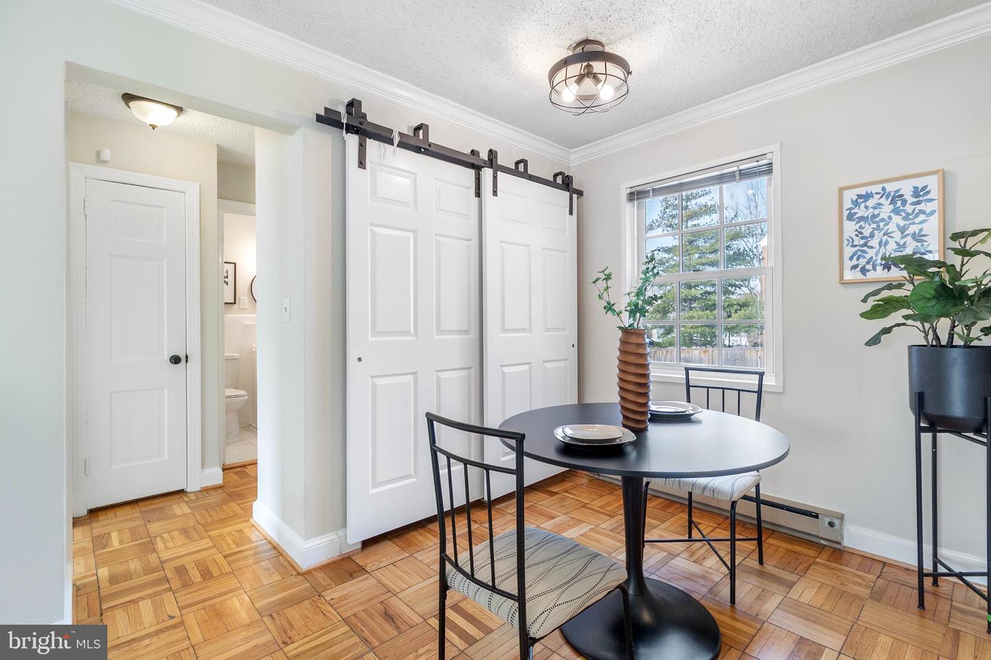 1602 W ABINGDON DR #201, ALEXANDRIA, Virginia 22314, 1 Bedroom Bedrooms, ,1 BathroomBathrooms,Residential,For sale,1602 W ABINGDON DR #201,VAAX2053314 MLS # VAAX2053314 1602 W ABINGDON DR #201, ALEXANDRIA, Virginia 22314, 1 Bedroom Bedrooms, ,1 BathroomBathrooms,Residential,For sale,1602 W ABINGDON DR #201,VAAX2053314 MLS # VAAX2053314